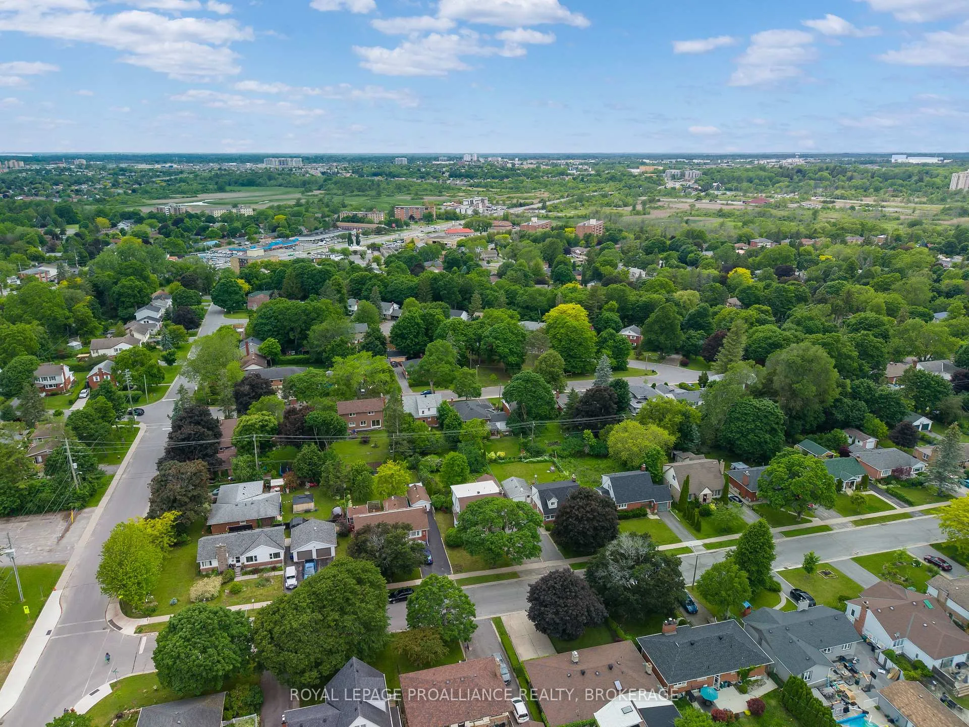 Photo 50 of 12 Westmoreland Road, Kingston, West of Sir John A. Blvd — HOMEH