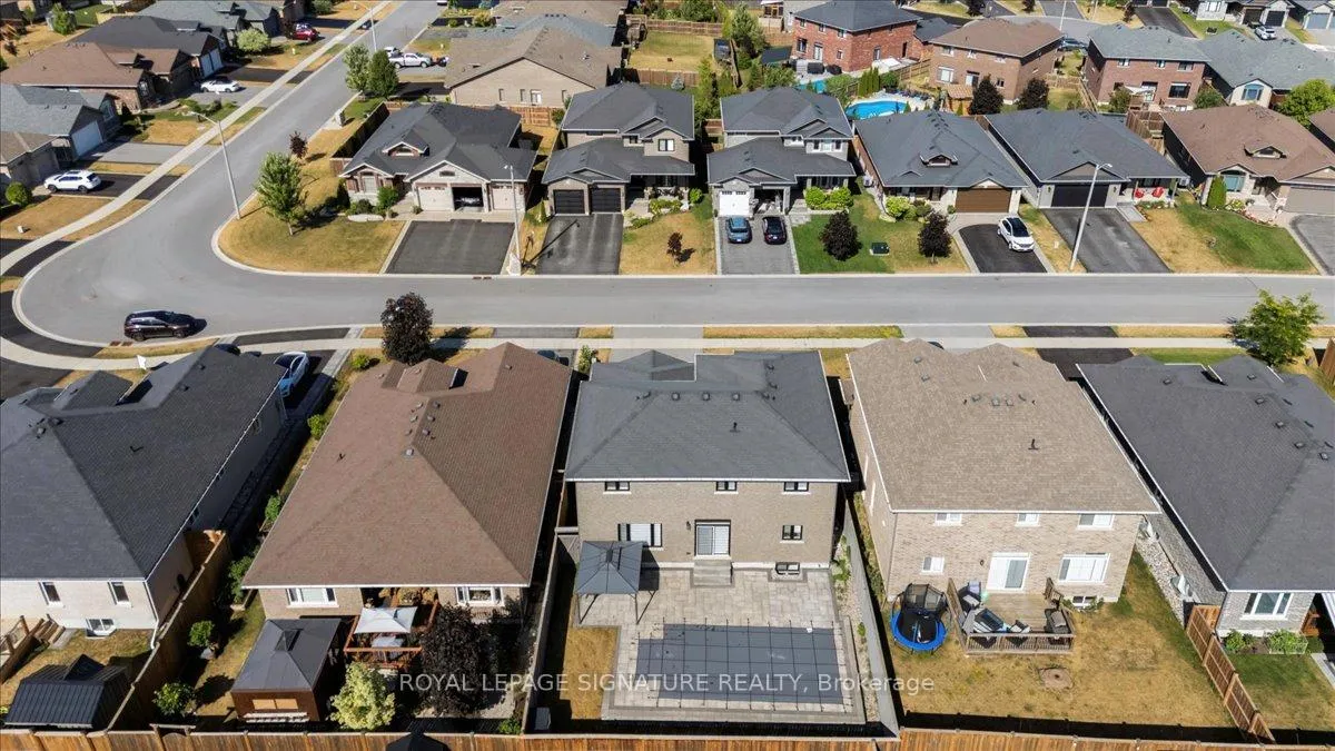 Photo 5 of 12 Hummingbird Drive, Belleville, Thurlow Ward — HOMEH