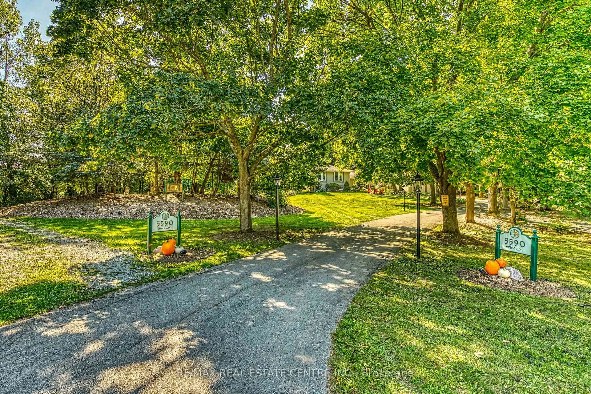 Photo 34 of 5590 Blind Line, Burlington, Rural Burlington — HOMEH