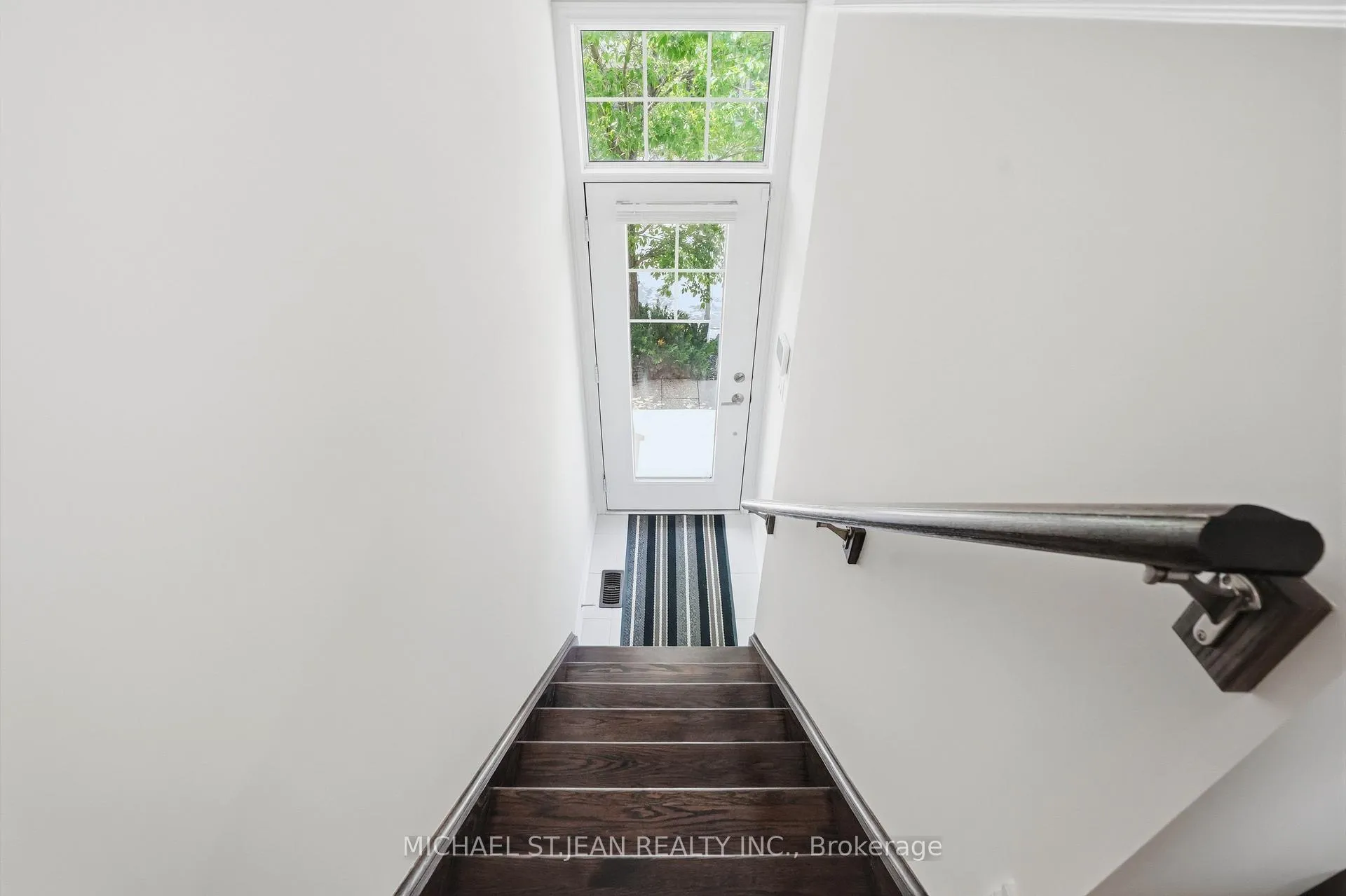 Photo 3 of Unit 81, 1890 Rymal Road, Hamilton, Stoney Creek Mountain — HOMEH
