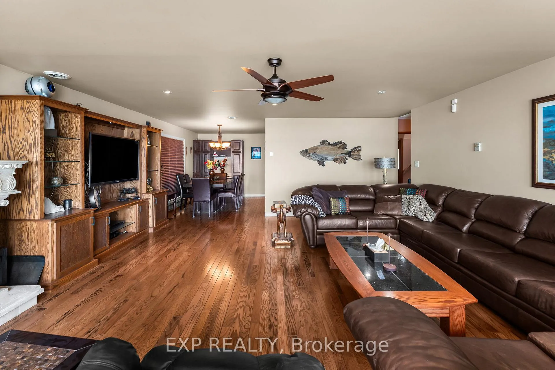 Photo 8 of 582 Duclos Point Road, Georgina, Pefferlaw — HOMEH