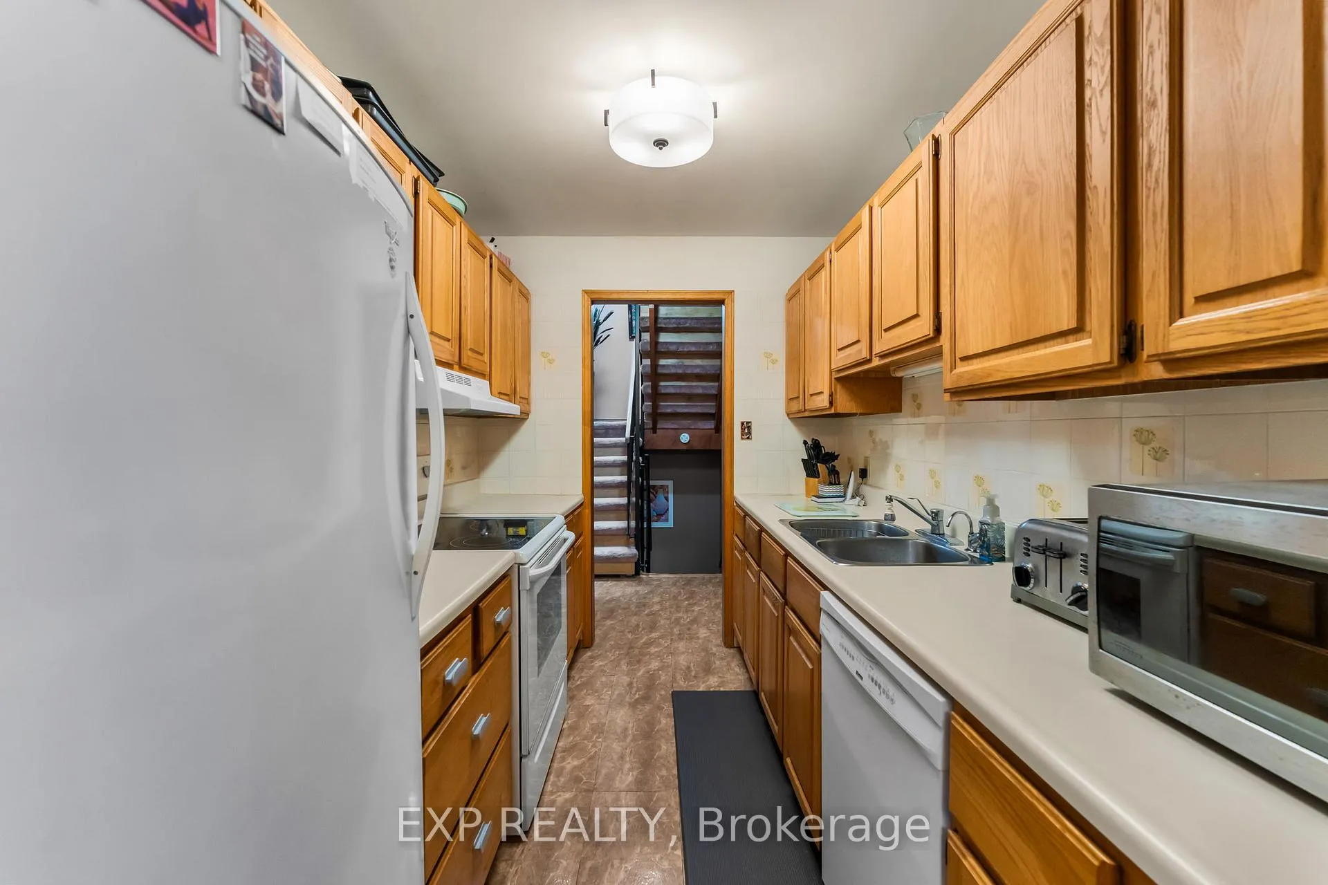 Photo 11 of 582 Duclos Point Road, Georgina, Pefferlaw — HOMEH