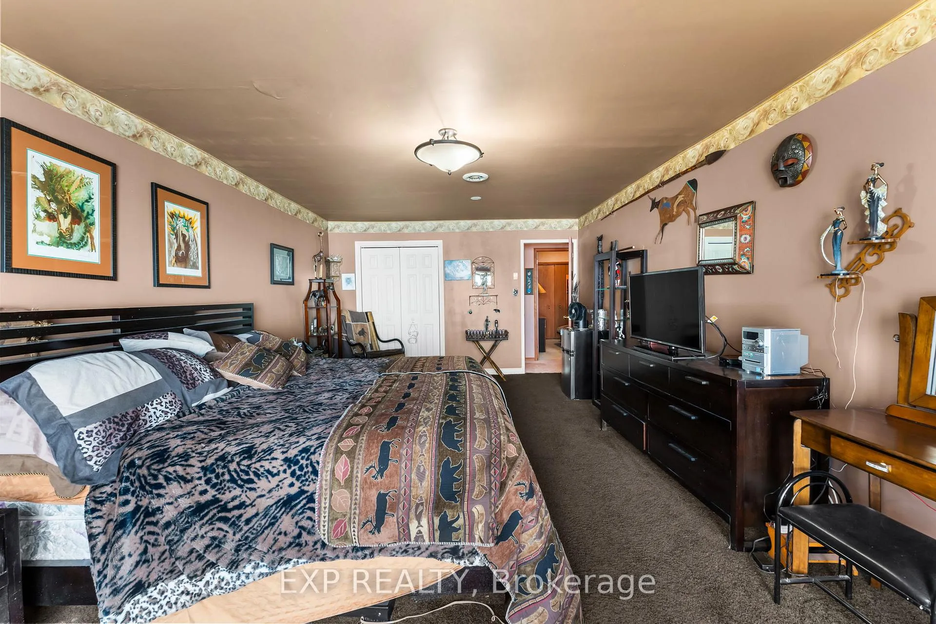 Photo 30 of 582 Duclos Point Road, Georgina, Pefferlaw — HOMEH