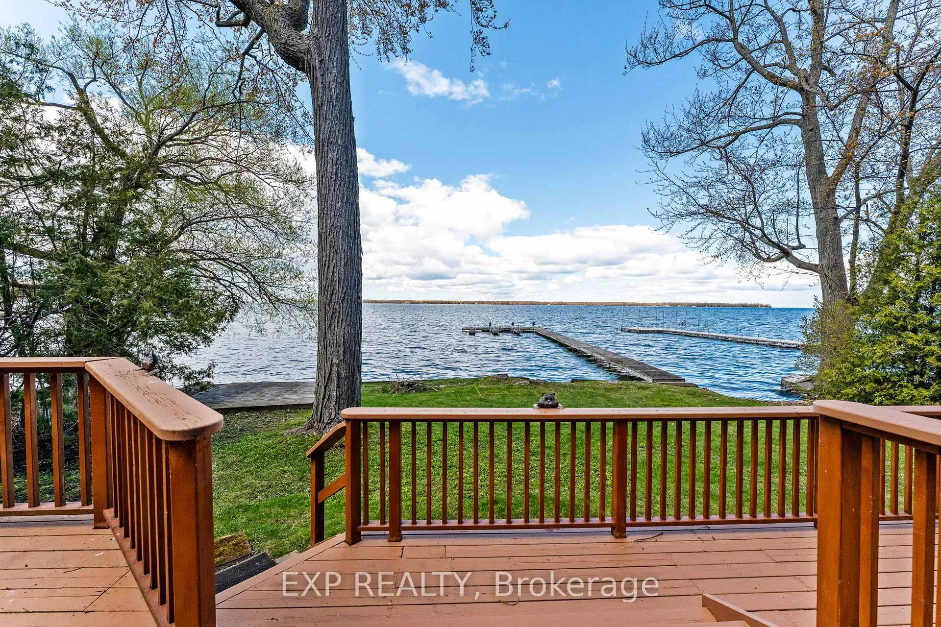 Photo 38 of 582 Duclos Point Road, Georgina, Pefferlaw — HOMEH