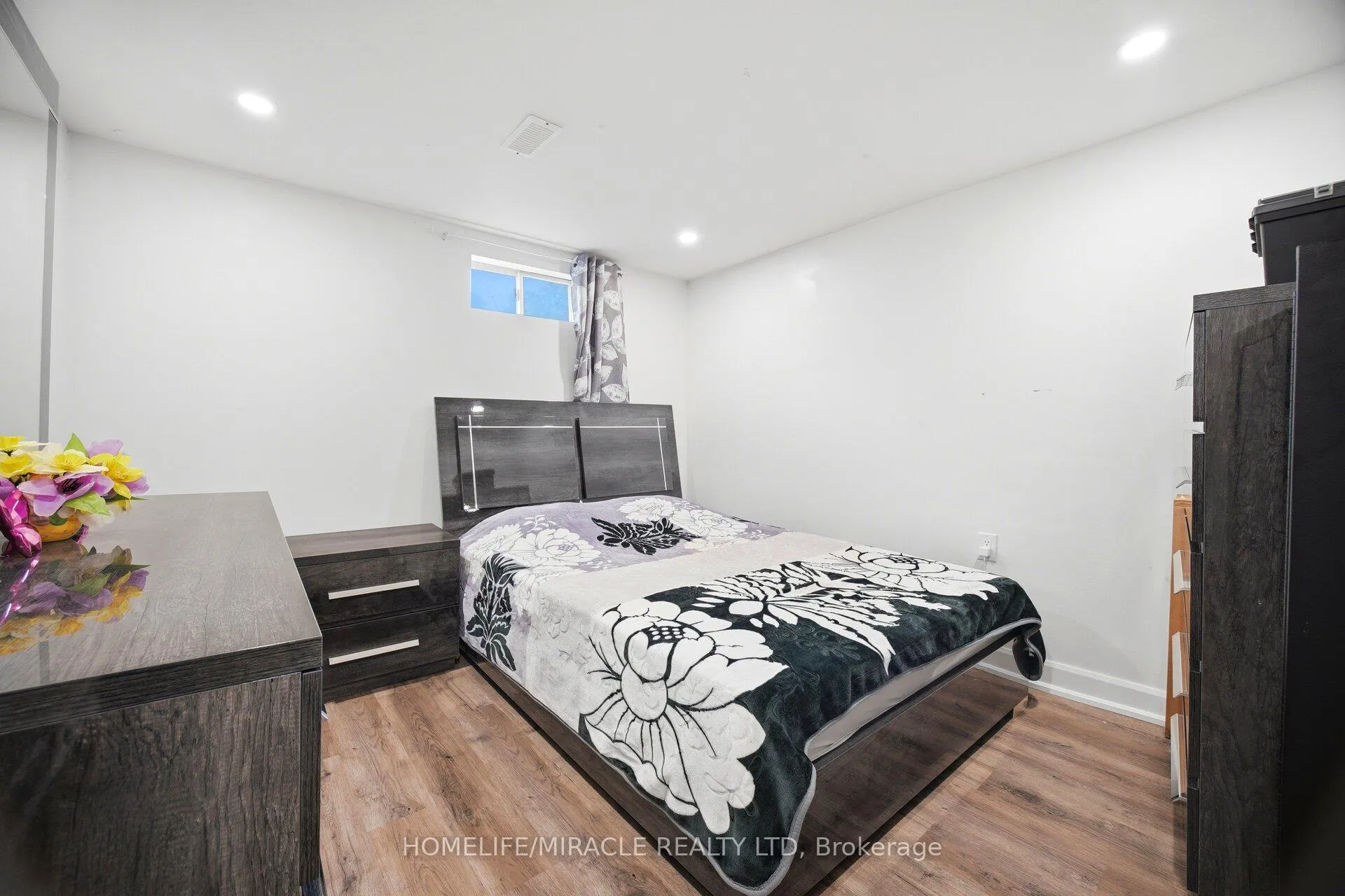 Photo 35 of 18 Glengrove Avenue, Hamilton, McQuesten — HOMEH