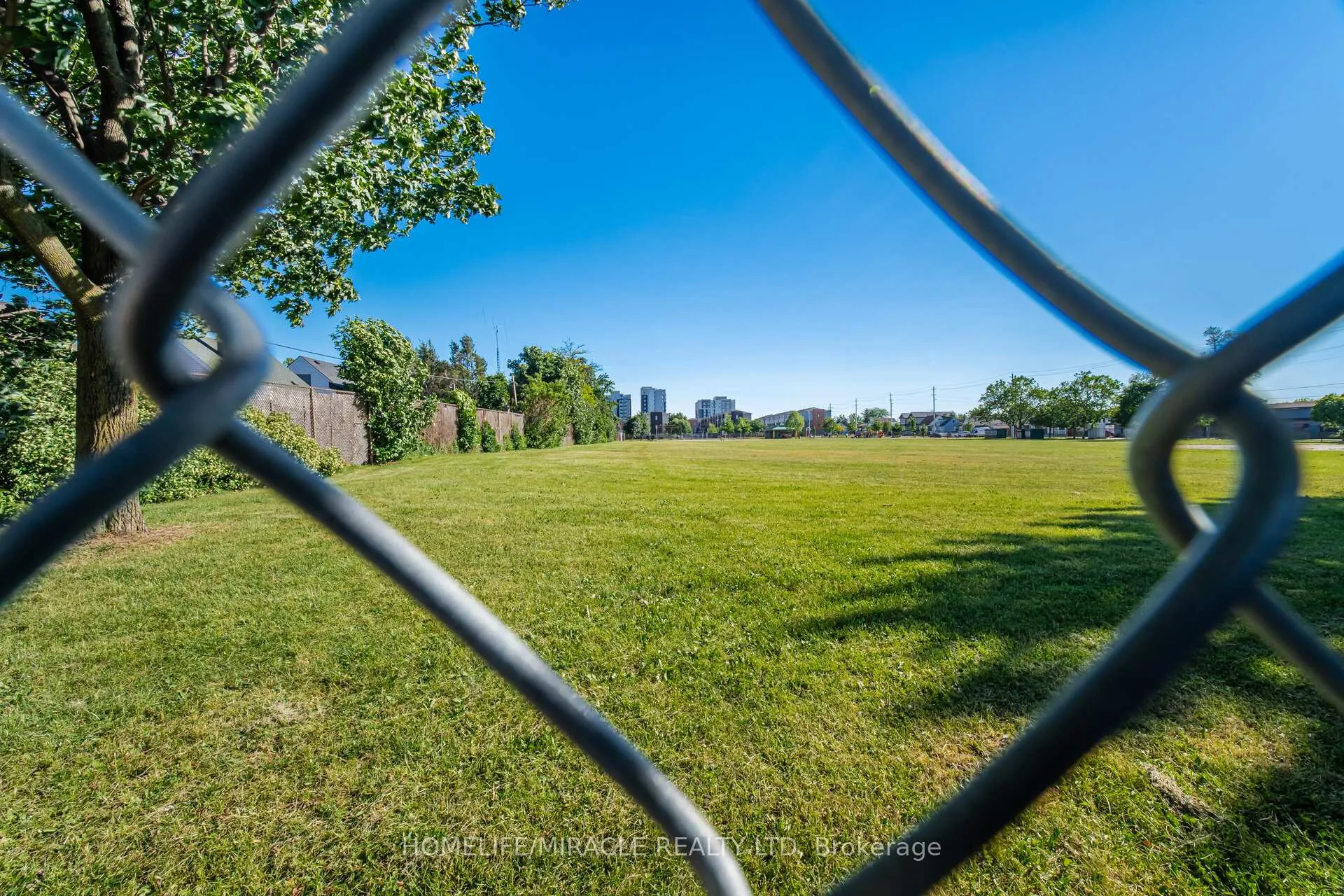 Photo 44 of 18 Glengrove Avenue, Hamilton, McQuesten — HOMEH