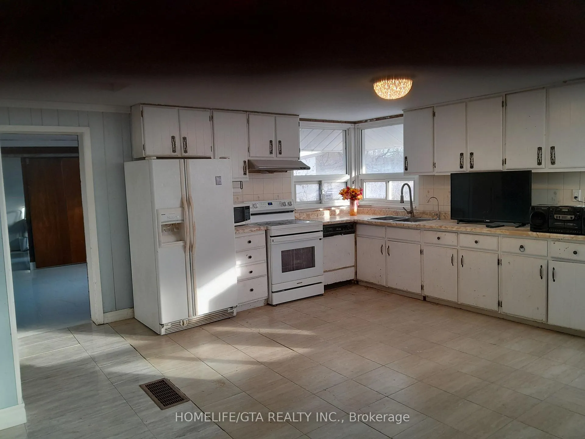 Photo 2 of 4662 Netherby Road, Niagara Falls, Lyons Creek — HOMEH
