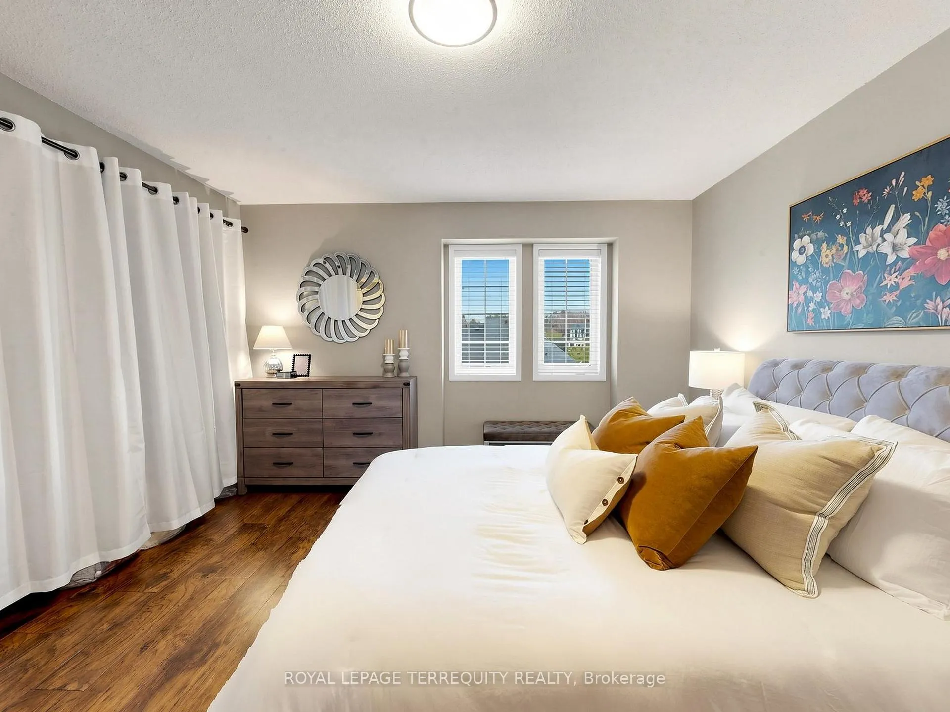 Photo 22 of 61 Sprucedale Way, Whitby, Pringle Creek — HOMEH