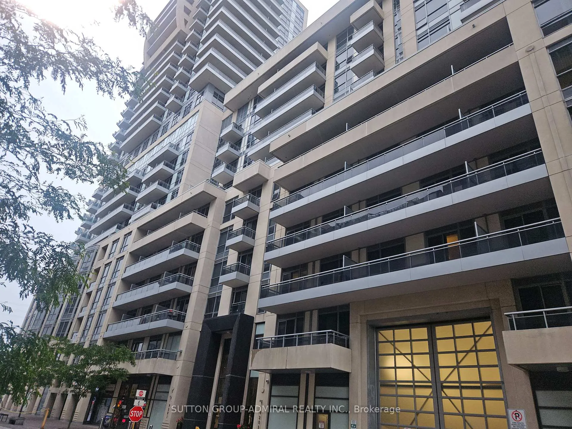 Front of Unit 1709, 9205 Yonge Street