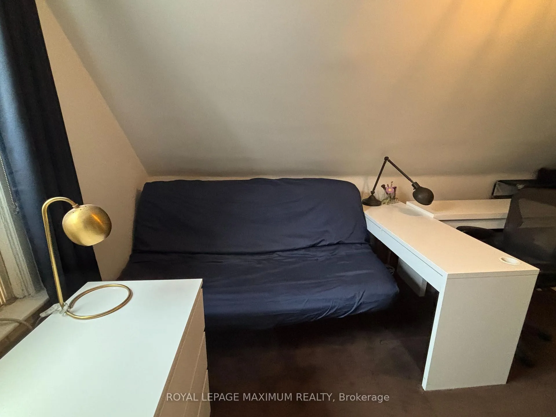 Photo 39 of 47 Vermont Avenue, Toronto, The Annex — HOMEH