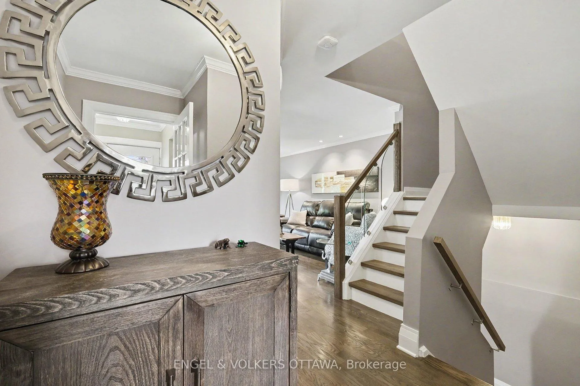 Photo 5 of 37 Gentle Gate Crescent, Ottawa, Hunt Club Park/Greenboro — HOMEH