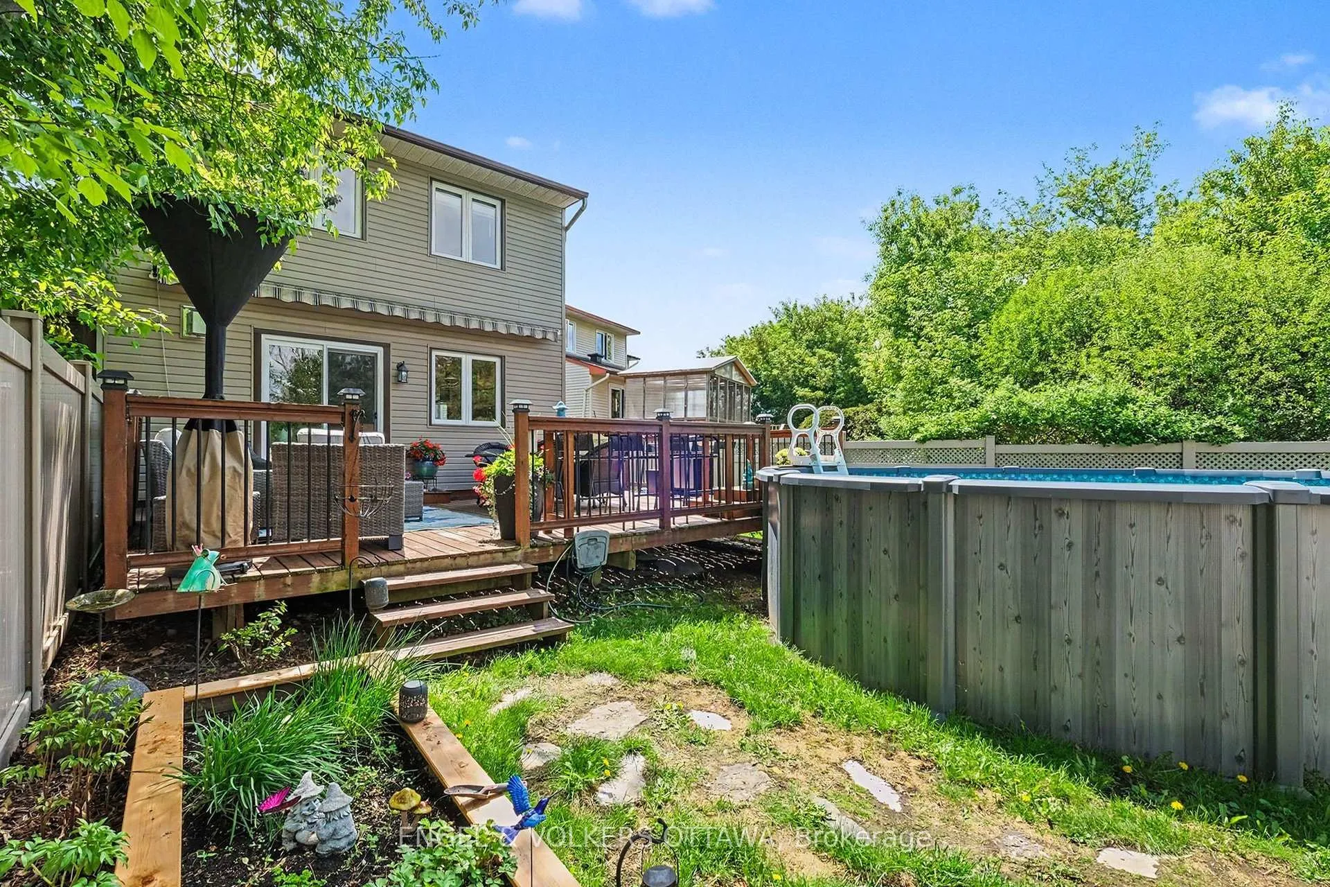 Photo 27 of 37 Gentle Gate Crescent, Ottawa, Hunt Club Park/Greenboro — HOMEH