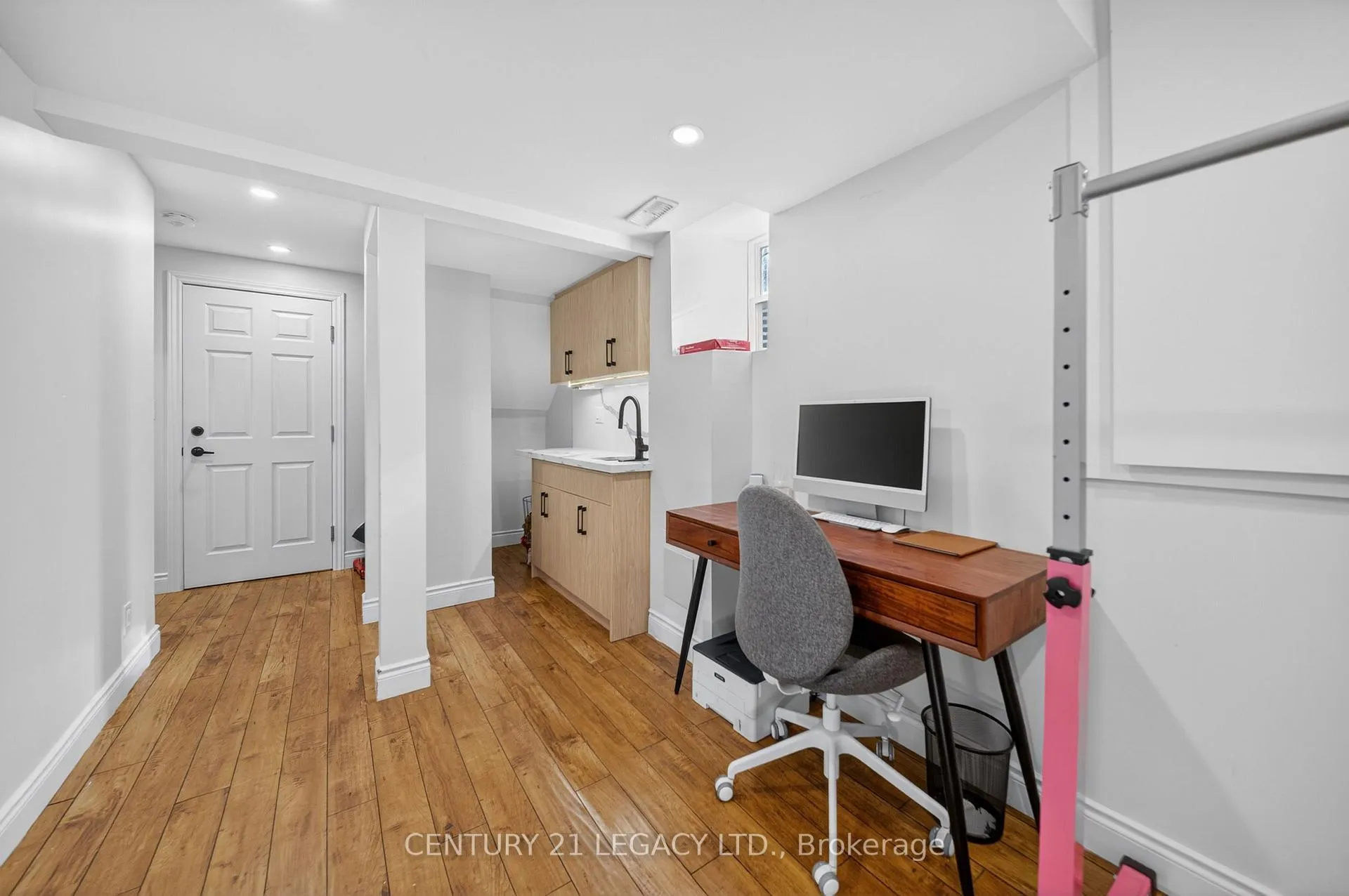 Photo 31 of 33 Andretti Crescent, Brampton, Credit Valley — HOMEH
