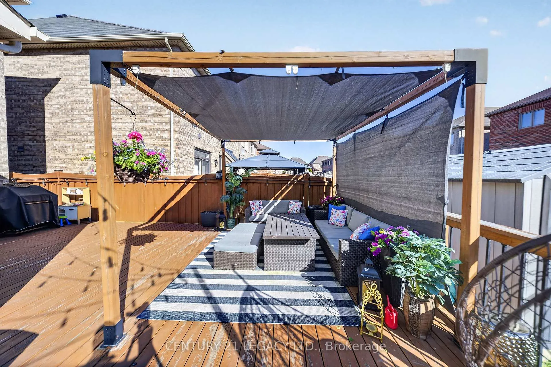 Photo 41 of 33 Andretti Crescent, Brampton, Credit Valley — HOMEH