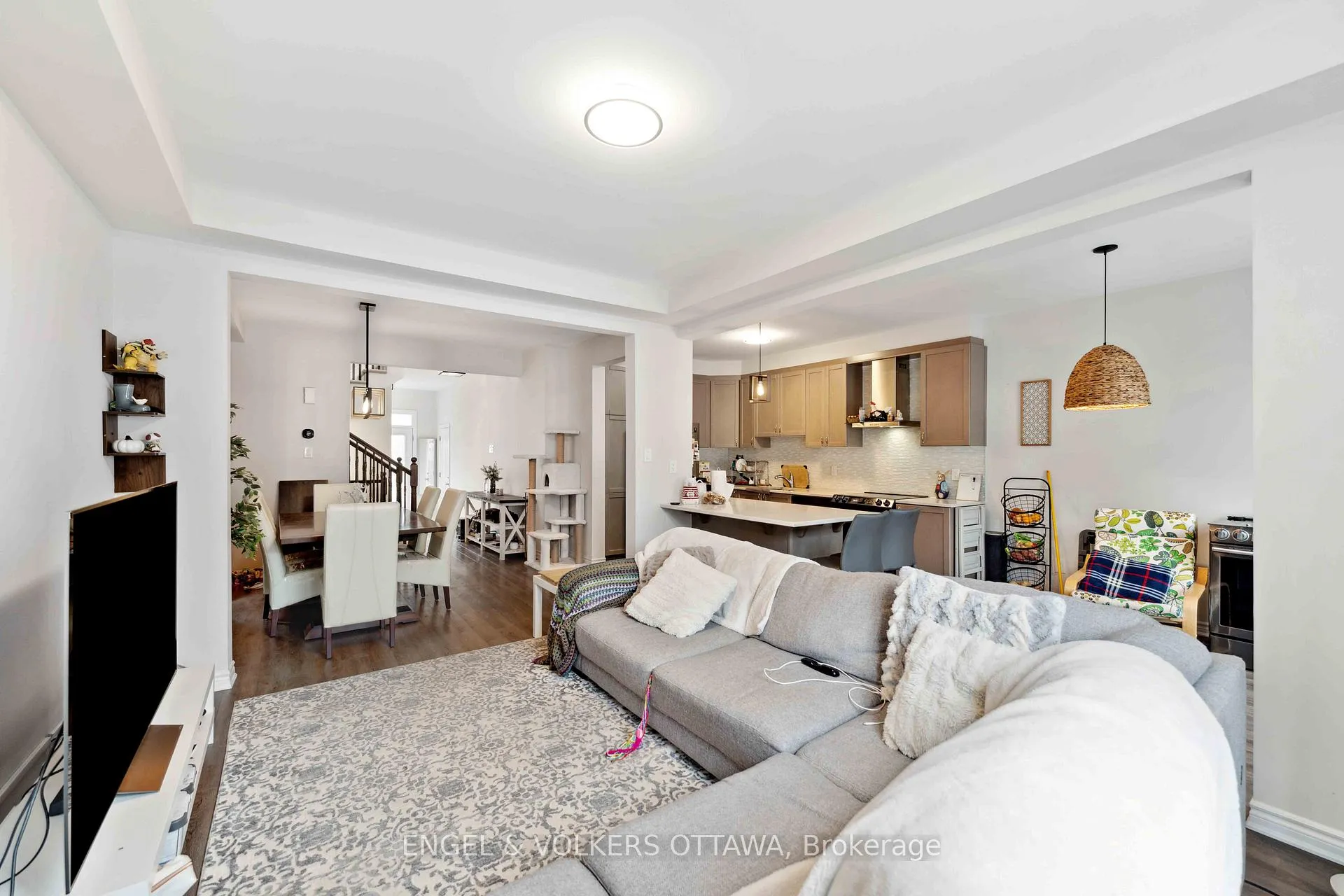 Photo 14 of 2283 Watercolours Way, Ottawa, Barrhaven - Half Moon Bay — HOMEH