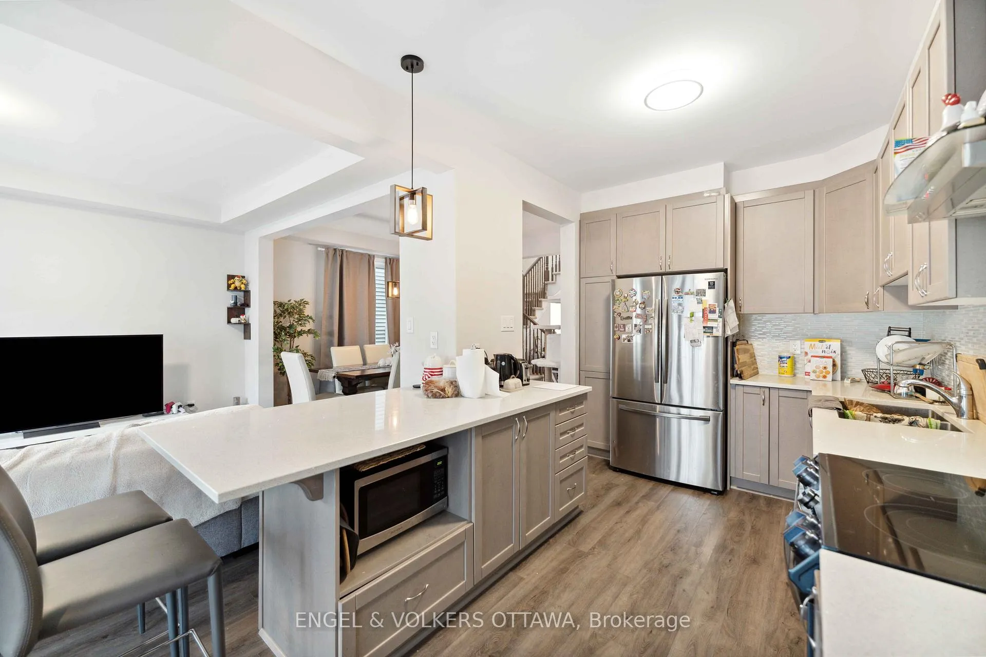 Photo 21 of 2283 Watercolours Way, Ottawa, Barrhaven - Half Moon Bay — HOMEH