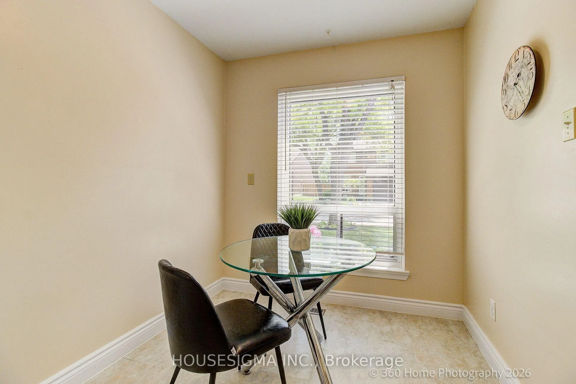 Photo 4 of Unit 73, 155 Glovers Road, Oshawa, Samac — HOMEH