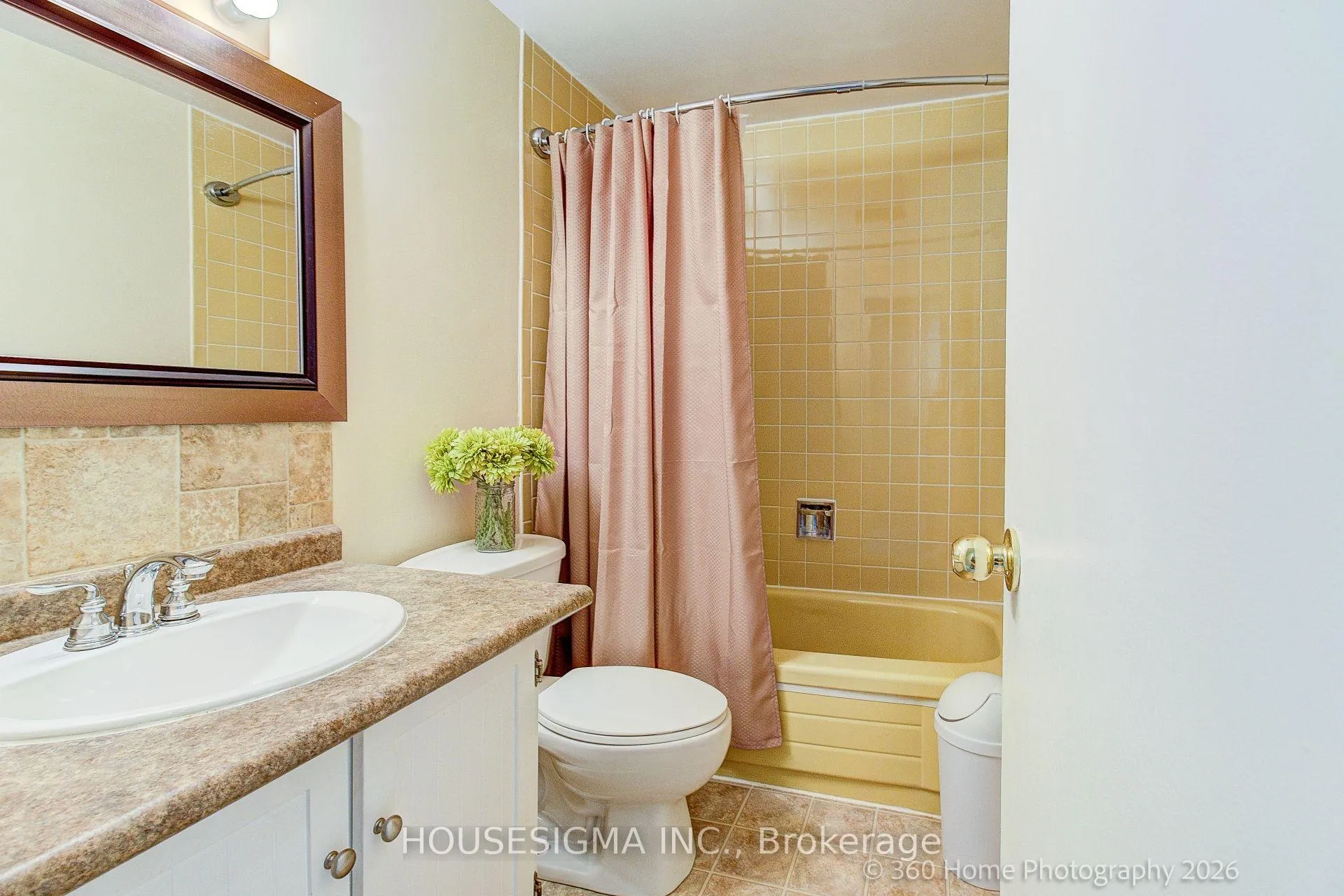 Photo 17 of Unit 73, 155 Glovers Road, Oshawa, Samac — HOMEH