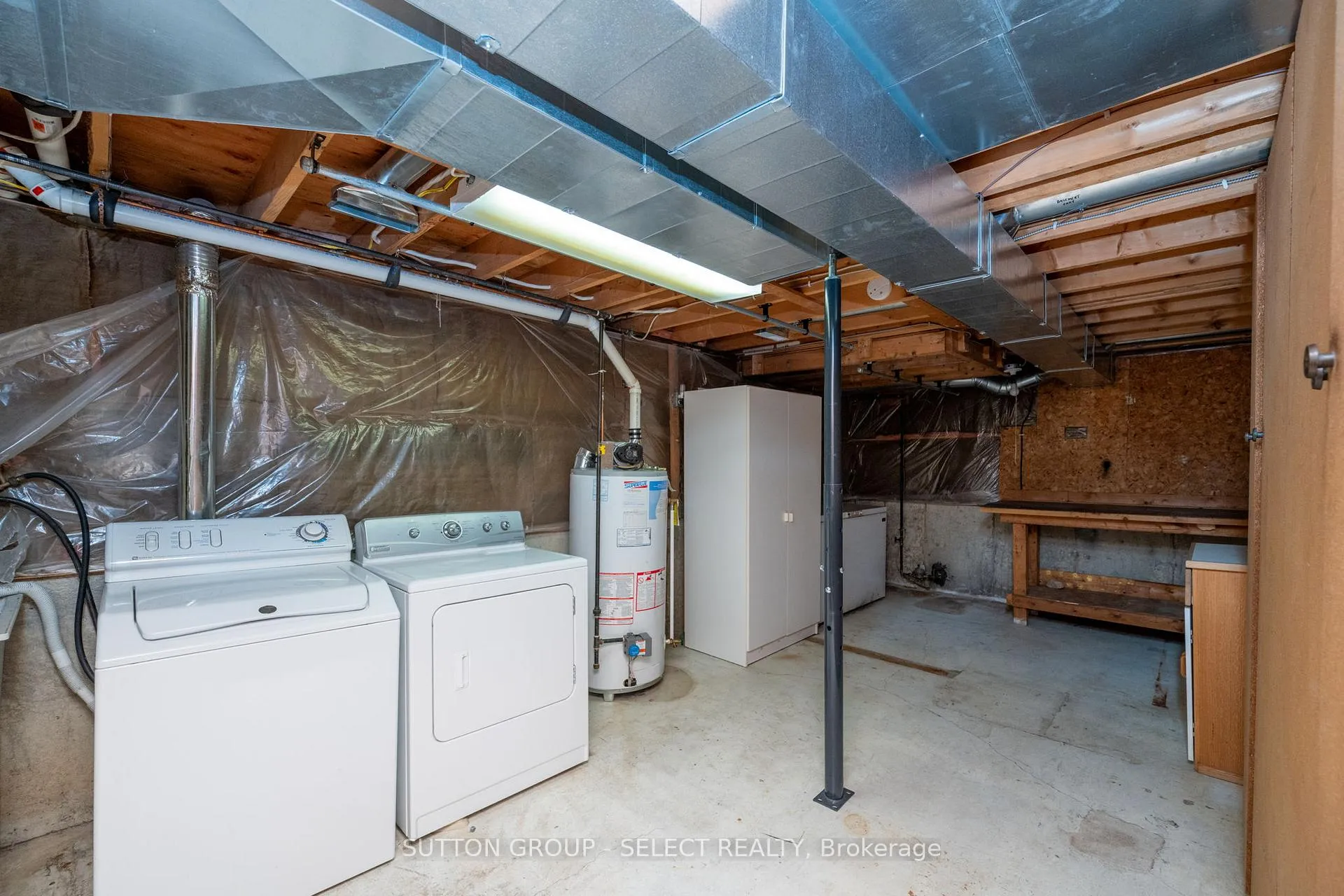 Photo 28 of 661 Grenfell Drive, London, North C — HOMEH