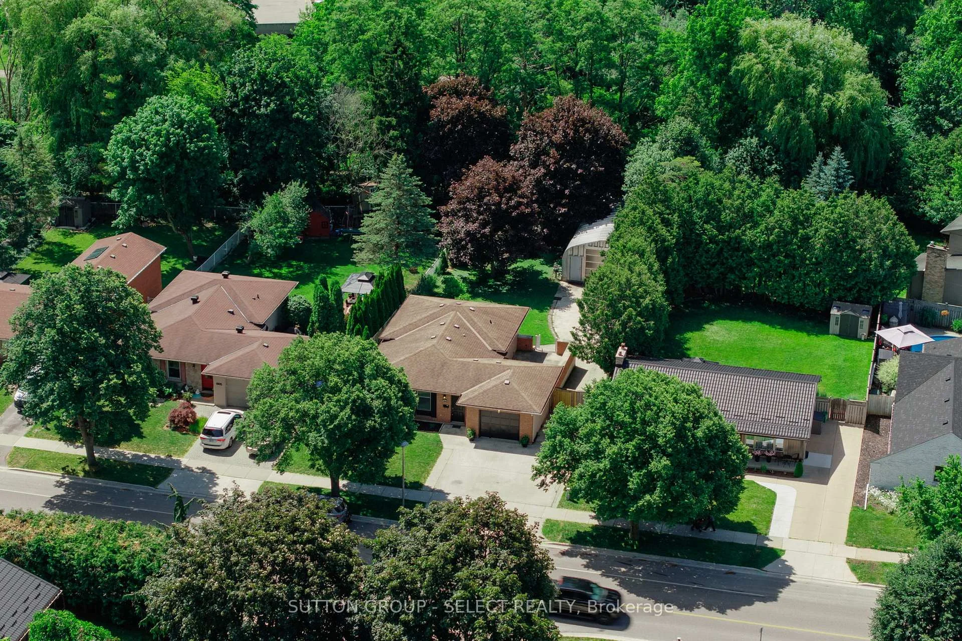 Photo 50 of 661 Grenfell Drive, London, North C — HOMEH