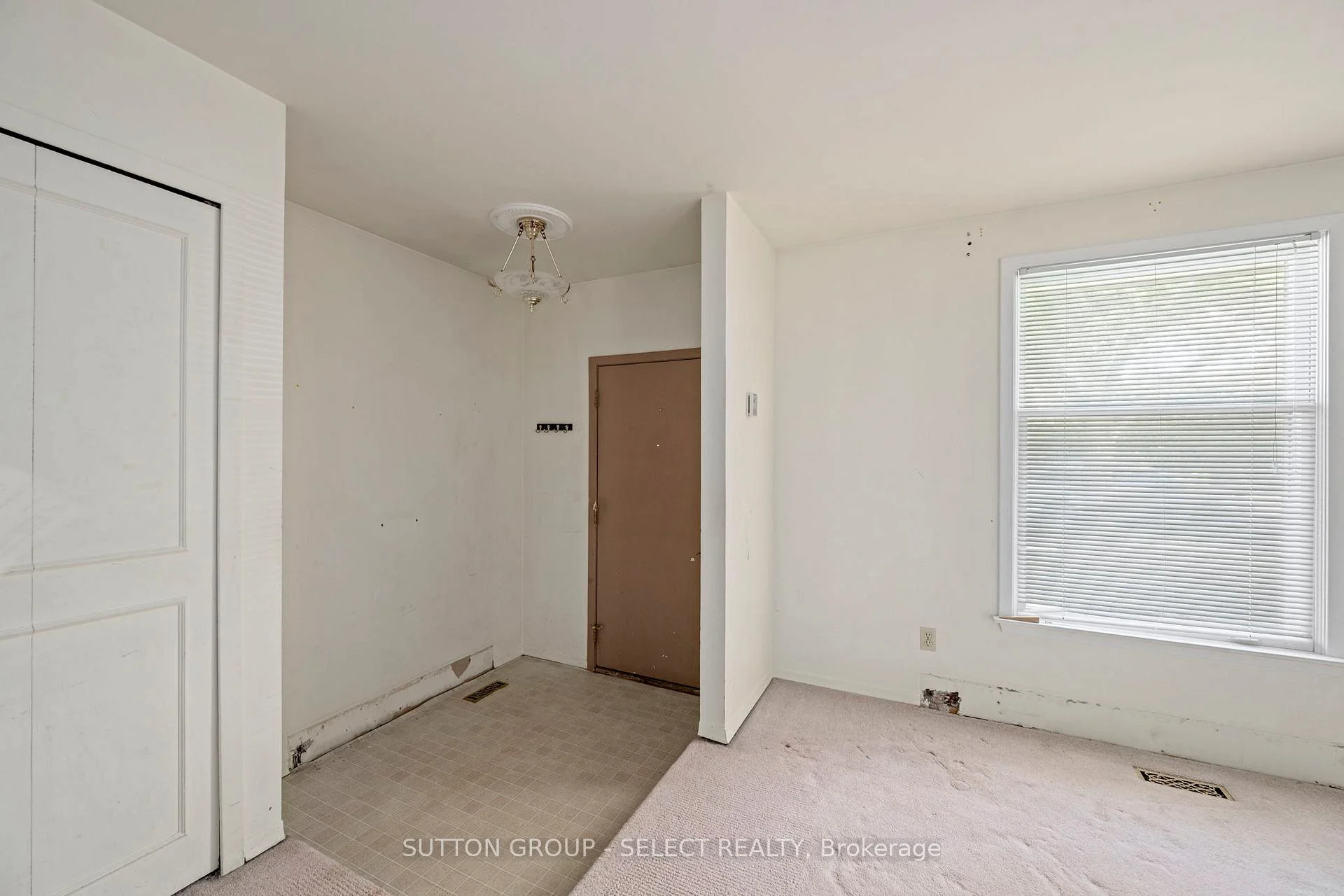 Photo 51 of 661 Grenfell Drive, London, North C — HOMEH