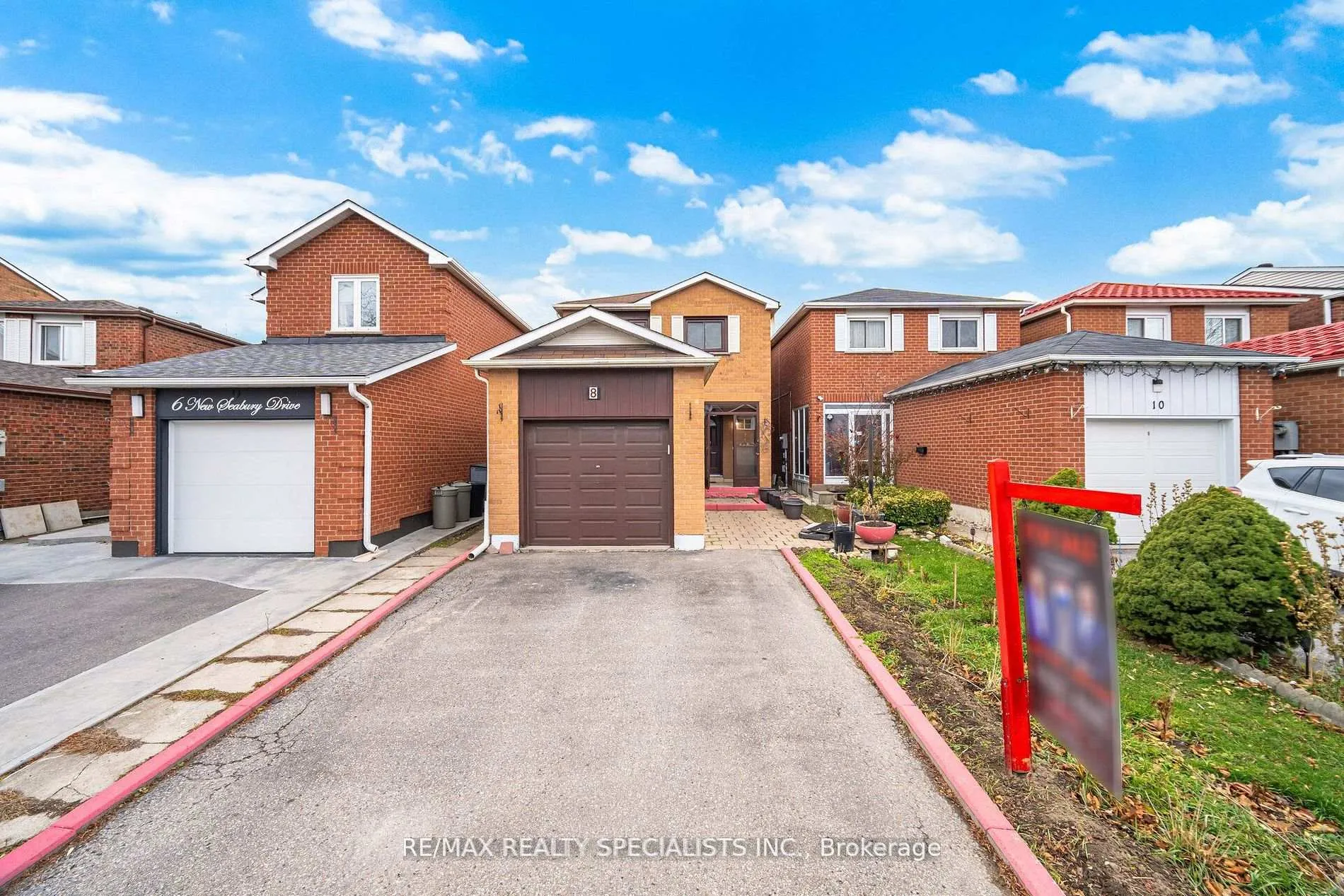 Photo 1 of 8 New Seabury Drive, Vaughan, Glen Shields — HOMEH