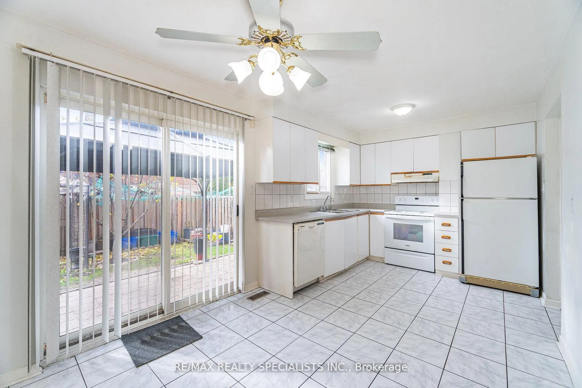 Photo 6 of 8 New Seabury Drive, Vaughan, Glen Shields — HOMEH