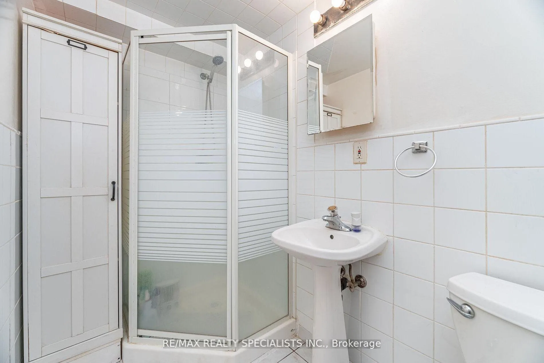 Photo 14 of 8 New Seabury Drive, Vaughan, Glen Shields — HOMEH