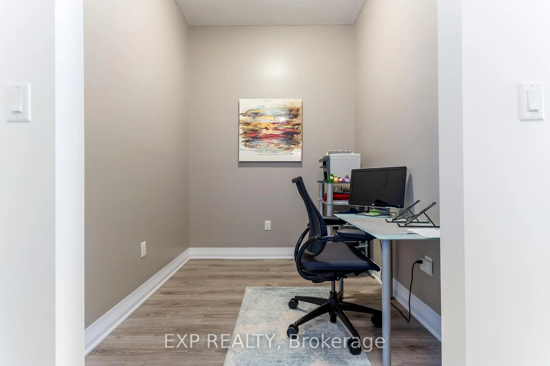 Photo 10 of Unit 504, 10 Concord Place, Grimsby, Grimsby Beach — HOMEH