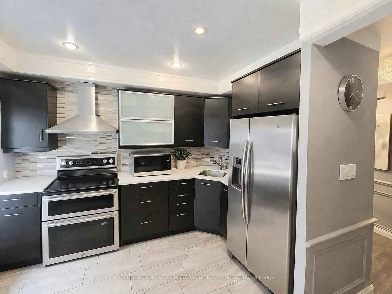 Photo 6 of Unit 17, 59 Kenninghall Boulevard, Mississauga, Streetsville — HOMEH