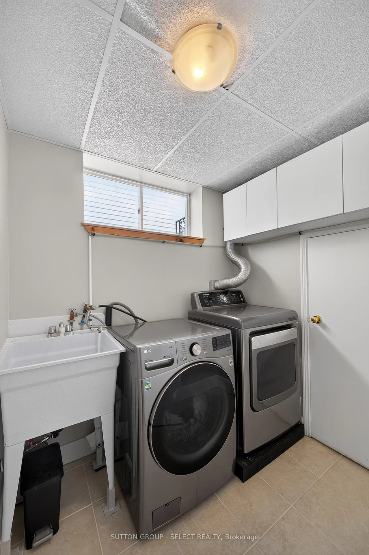 Photo 23 of 152 Elm Street, St. Thomas — HOMEH