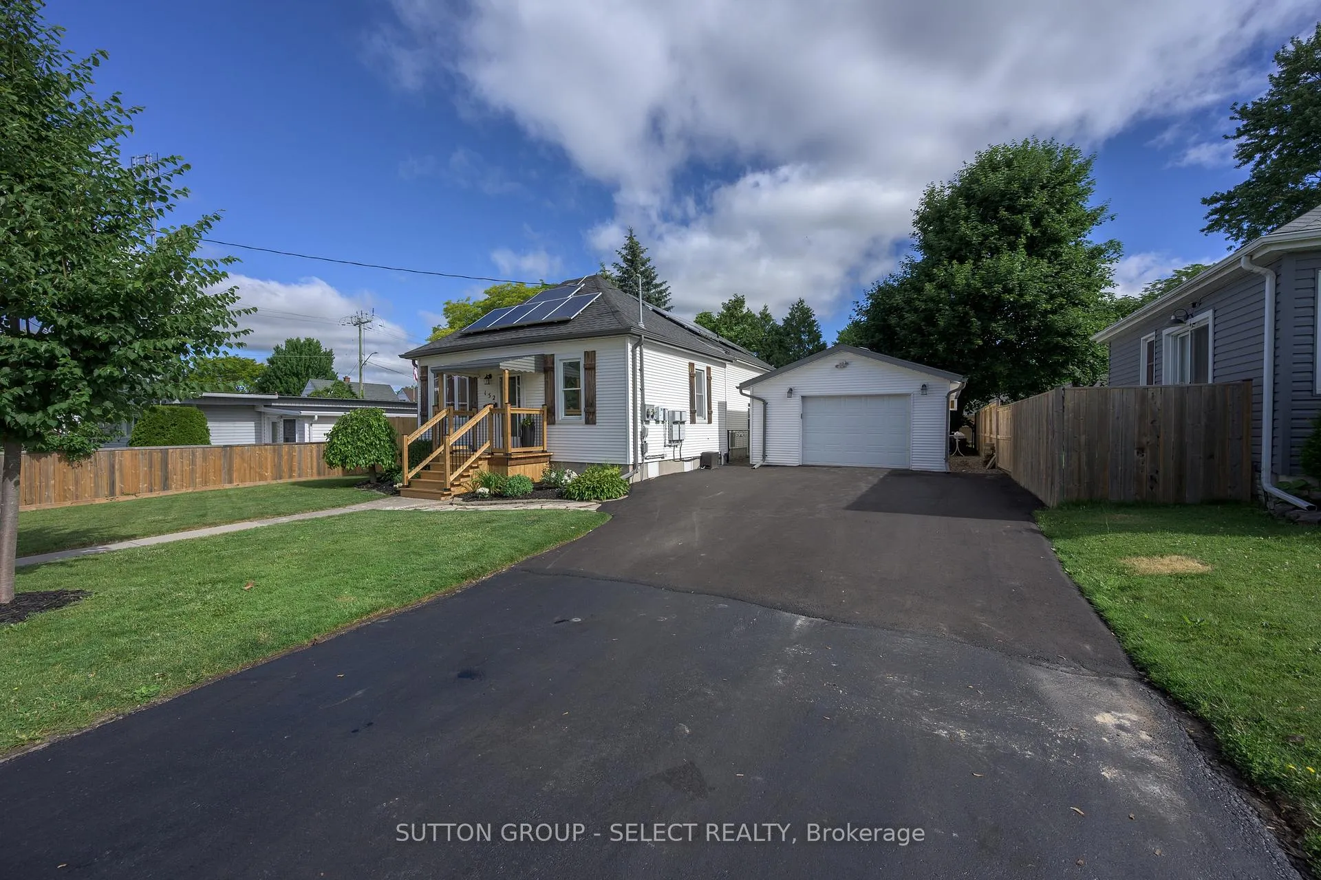 Photo 27 of 152 Elm Street, St. Thomas — HOMEH