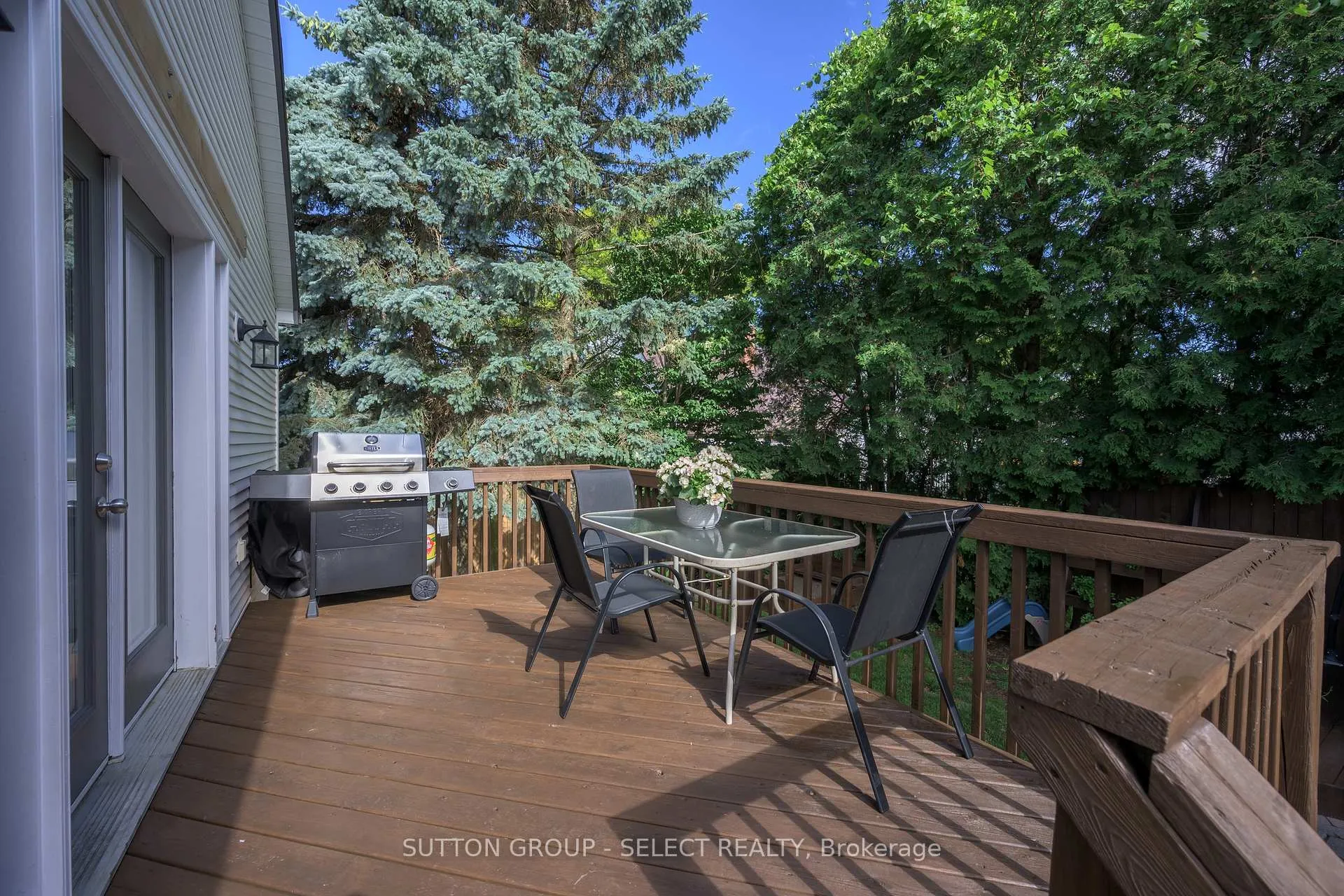 Photo 28 of 152 Elm Street, St. Thomas — HOMEH