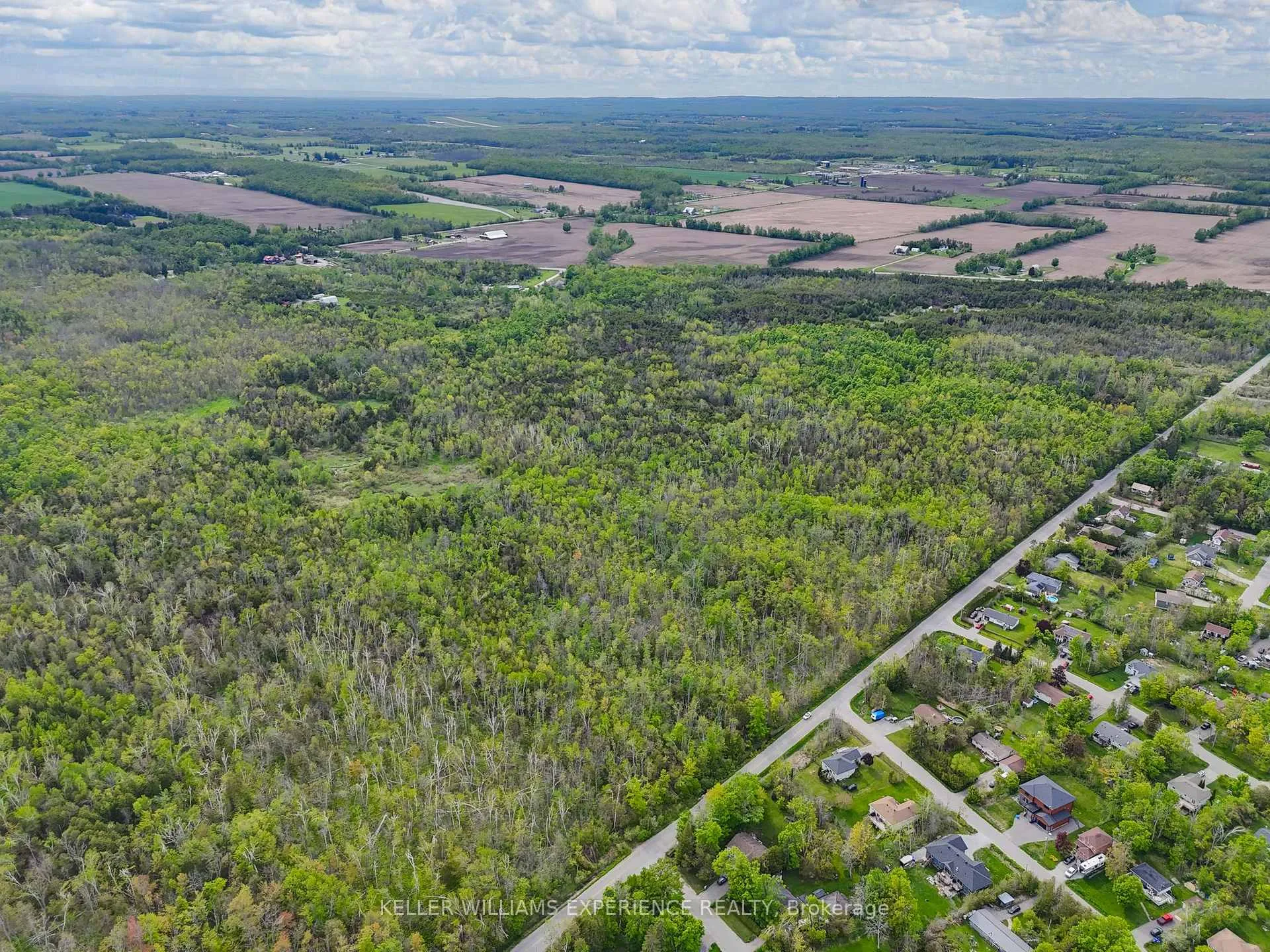 Photo 16 of 552 10 Line S, Oro-Medonte, Hawkestone — HOMEH
