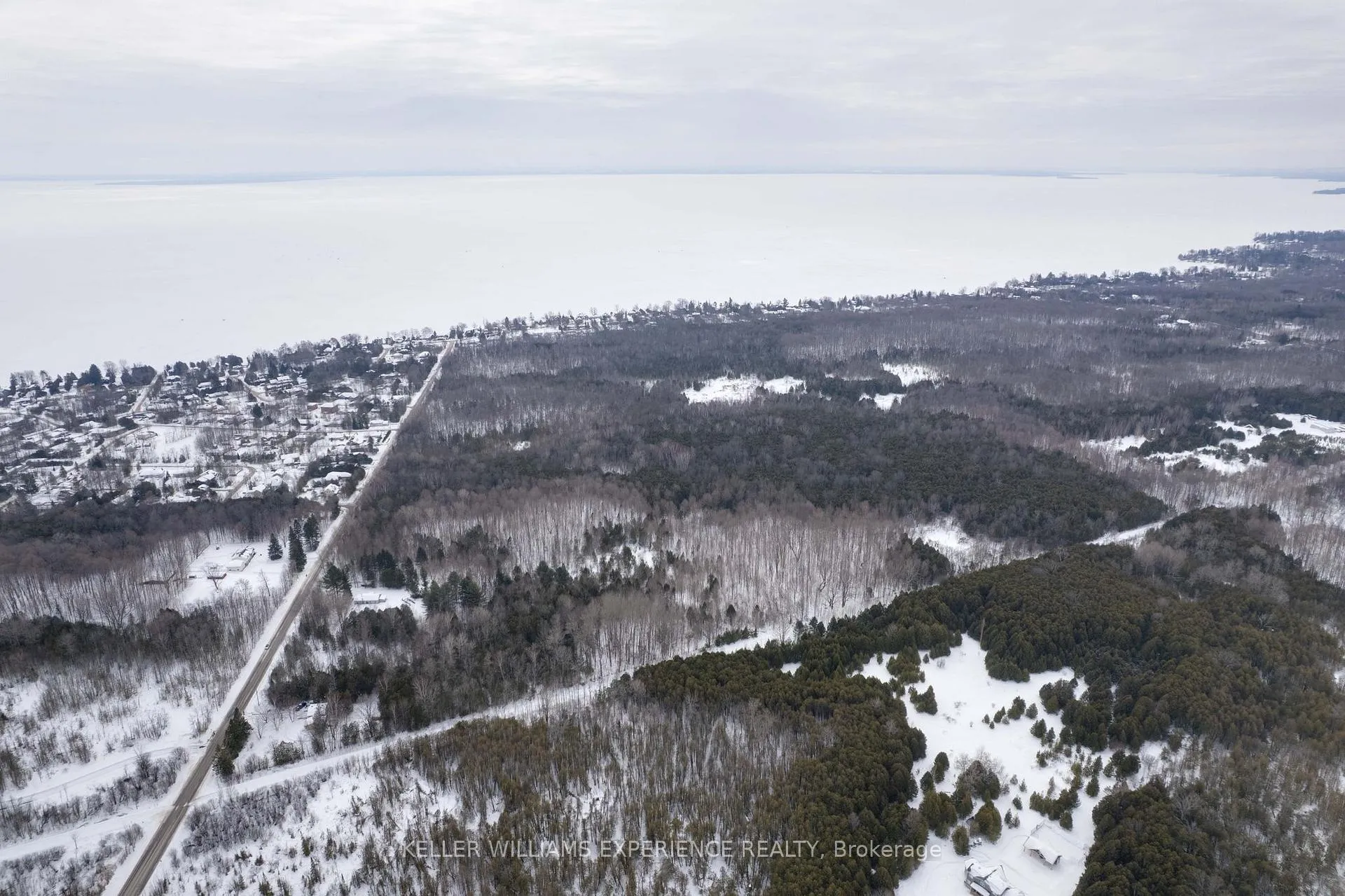Photo 29 of 552 10 Line S, Oro-Medonte, Hawkestone — HOMEH