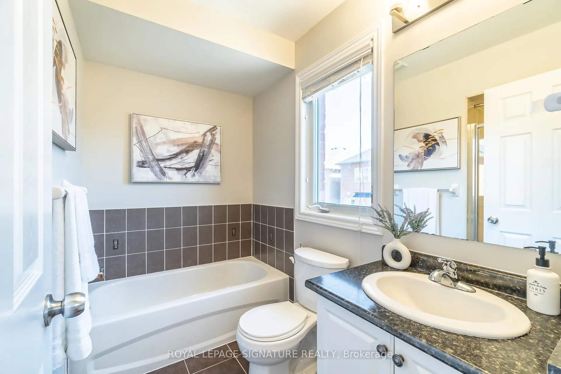 Photo 21 of 142 Maria Road, Markham, Wismer — HOMEH