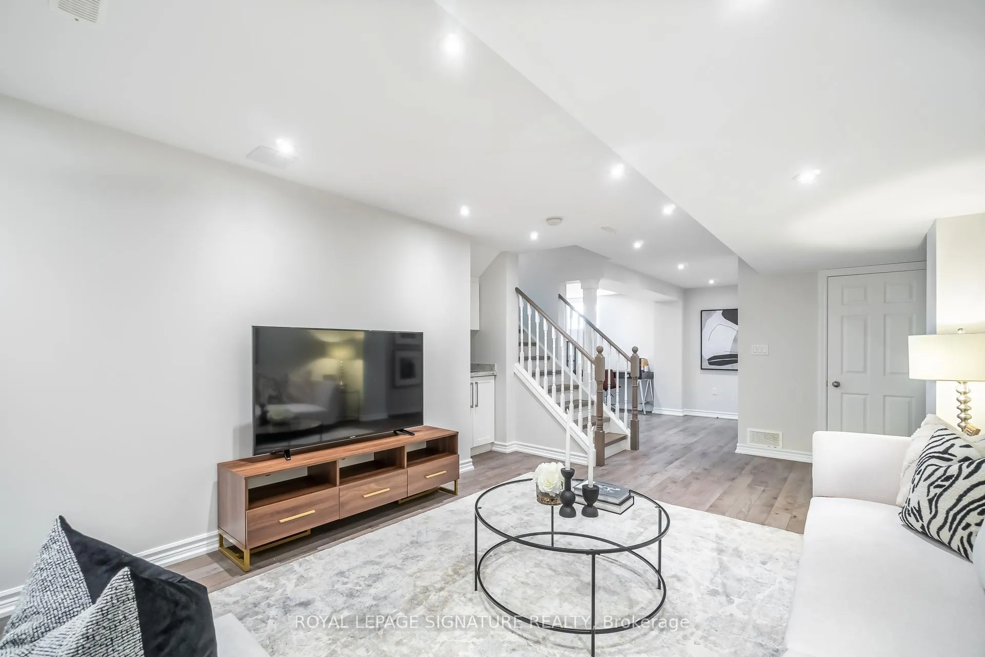 Photo 27 of 142 Maria Road, Markham, Wismer — HOMEH