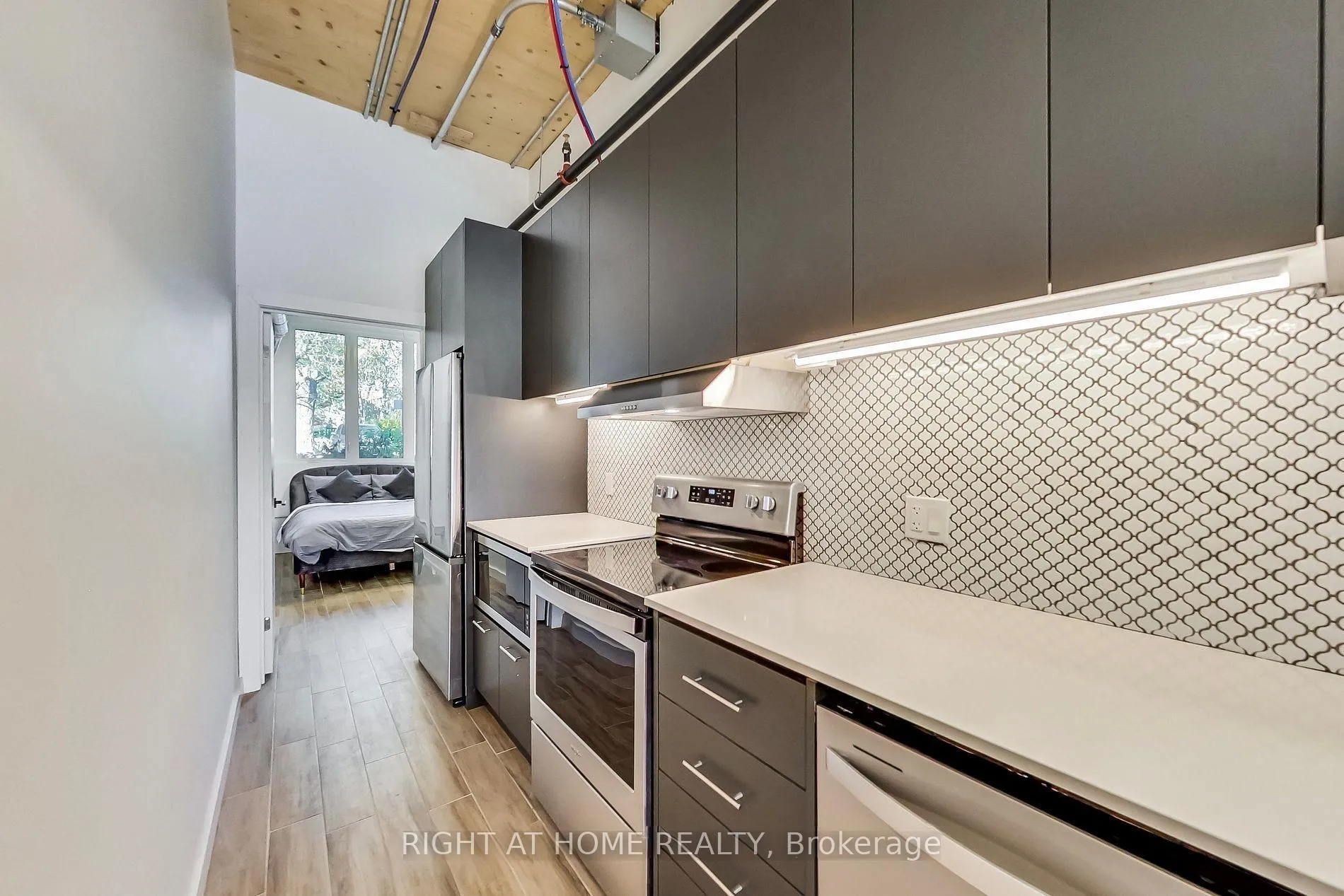 Photo 10 of Unit 101, 1602 Queen Street E, Toronto, Greenwood-Coxwell — HOMEH