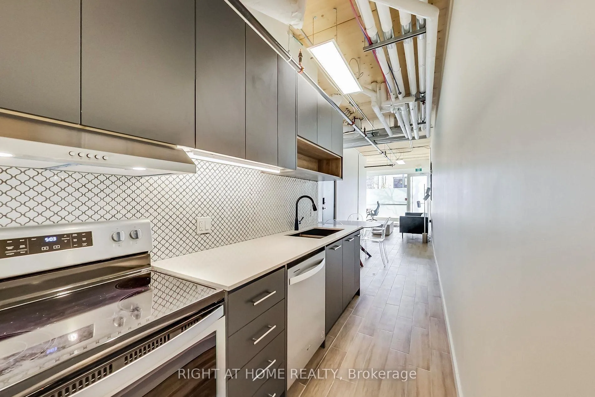 Photo 11 of Unit 101, 1602 Queen Street E, Toronto, Greenwood-Coxwell — HOMEH