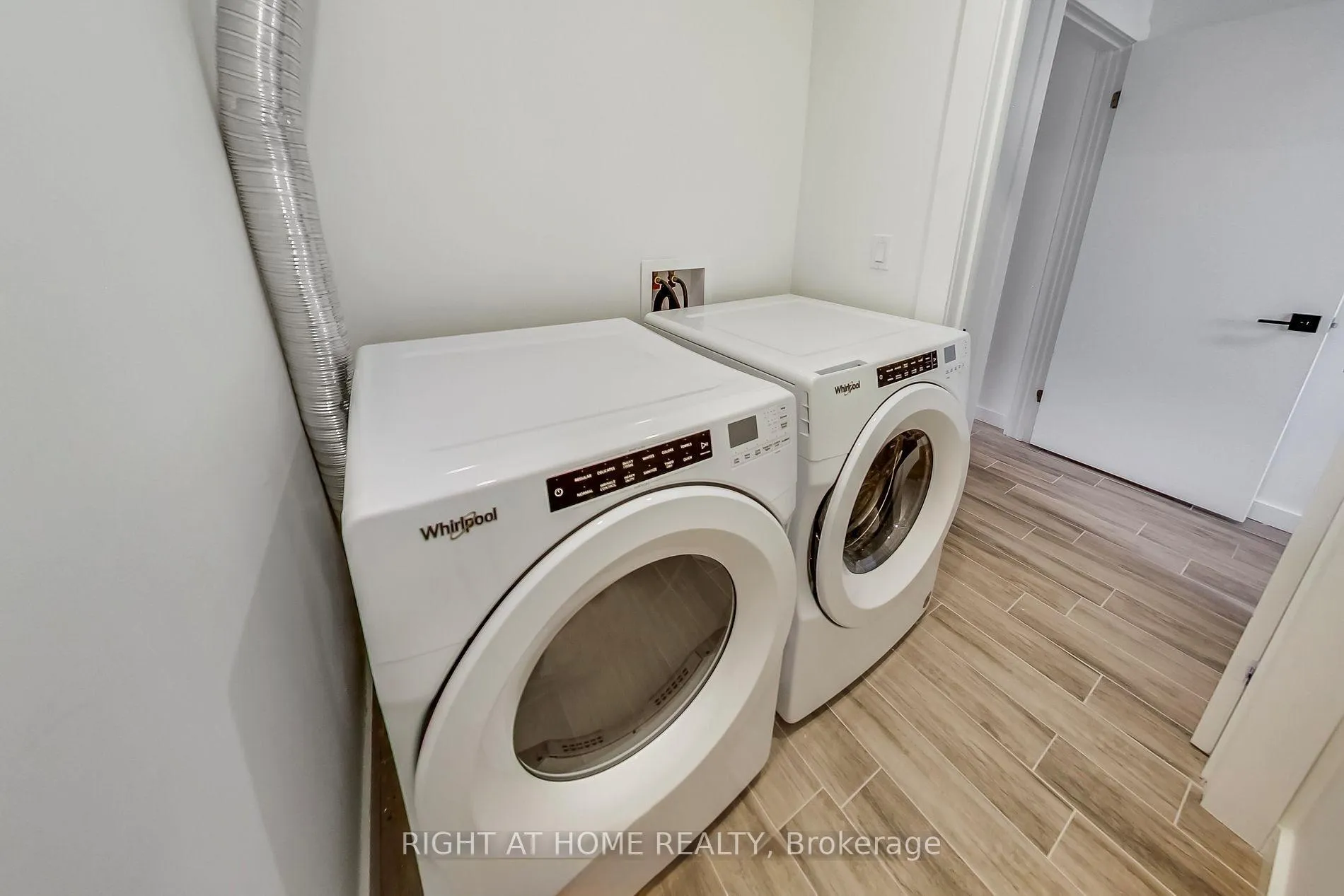 Photo 16 of Unit 101, 1602 Queen Street E, Toronto, Greenwood-Coxwell — HOMEH