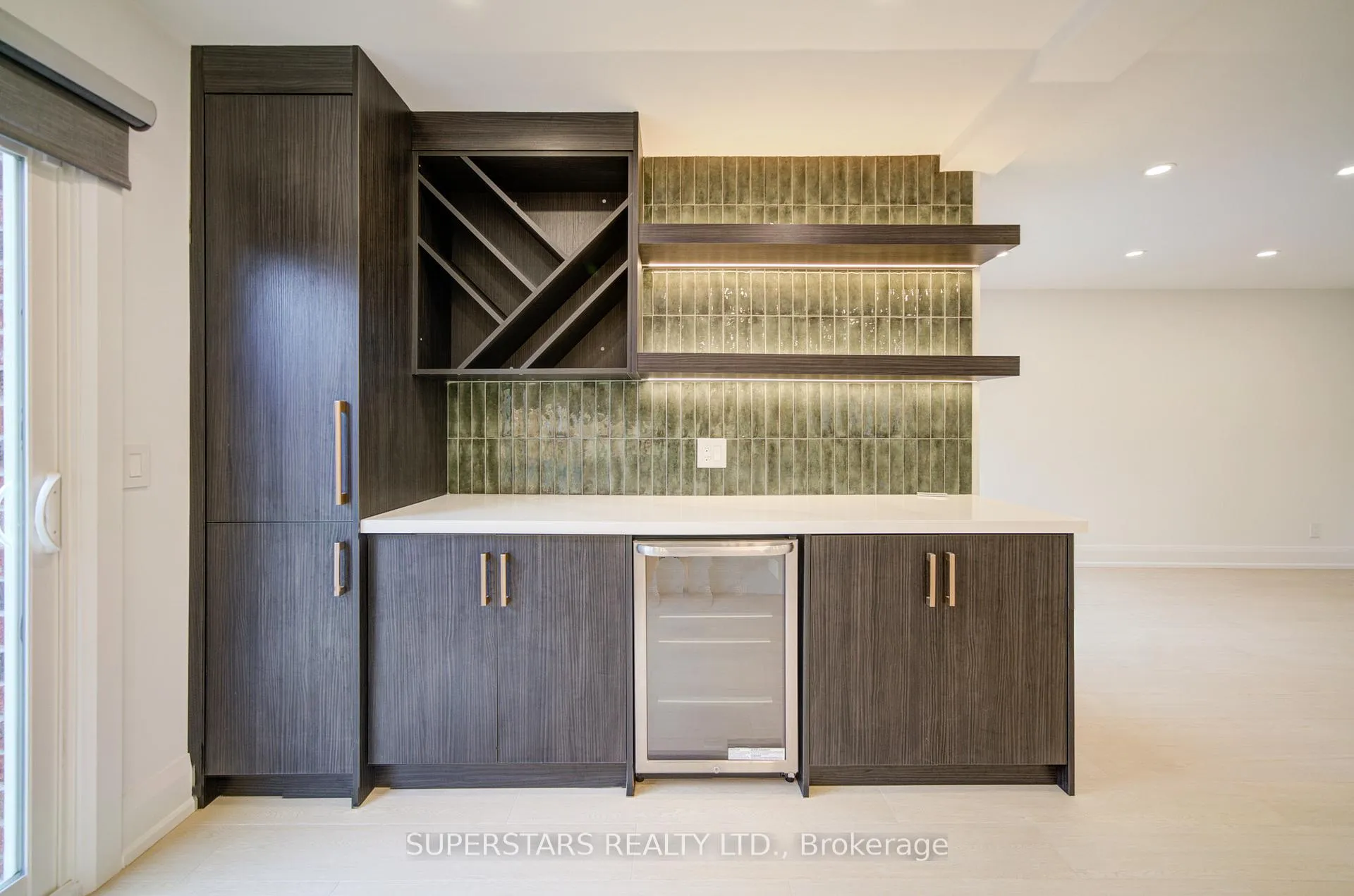 Photo 17 of 163 Brucker Road, Barrie, Holly — HOMEH