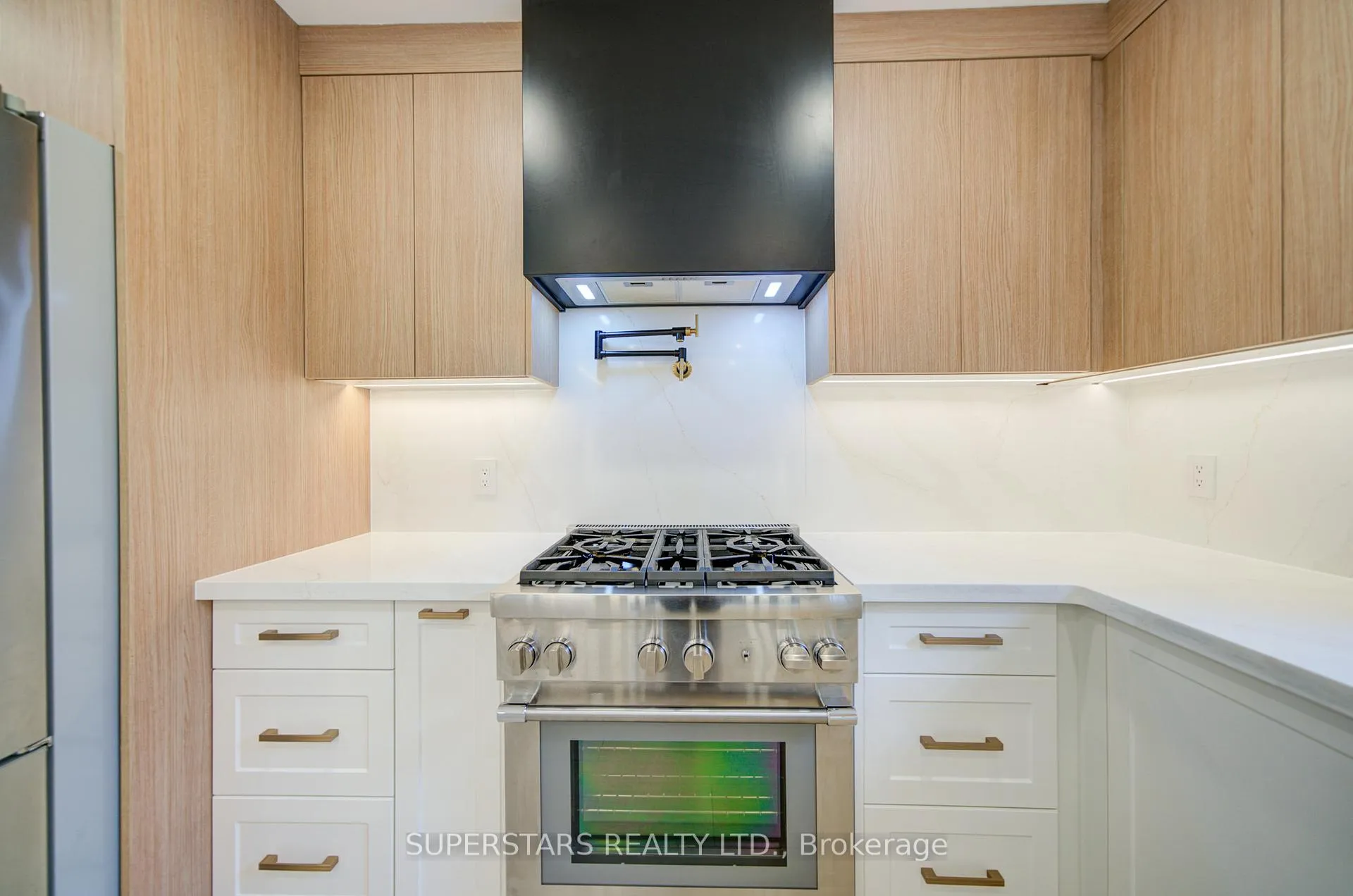 Photo 18 of 163 Brucker Road, Barrie, Holly — HOMEH