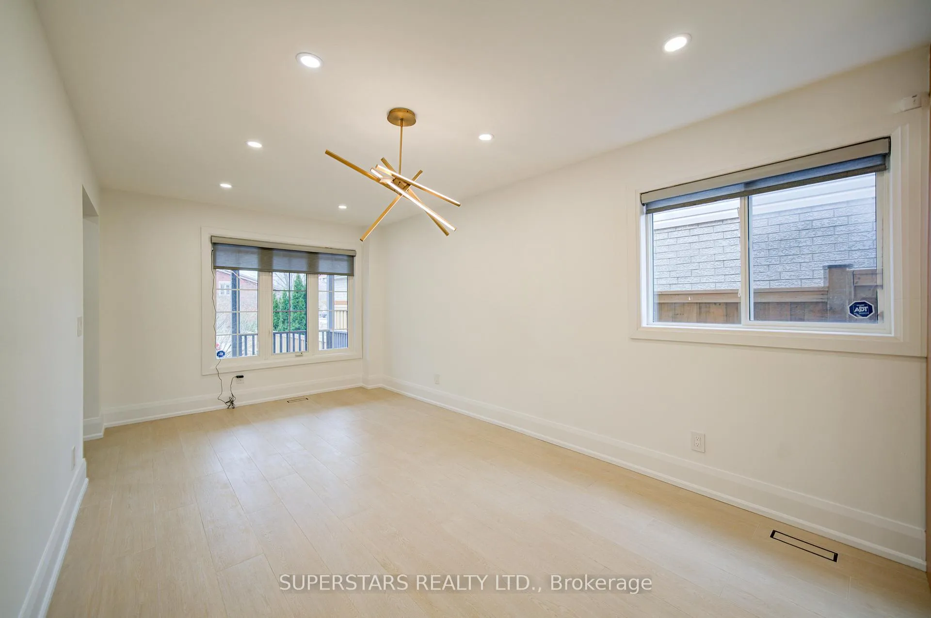 Photo 25 of 163 Brucker Road, Barrie, Holly — HOMEH