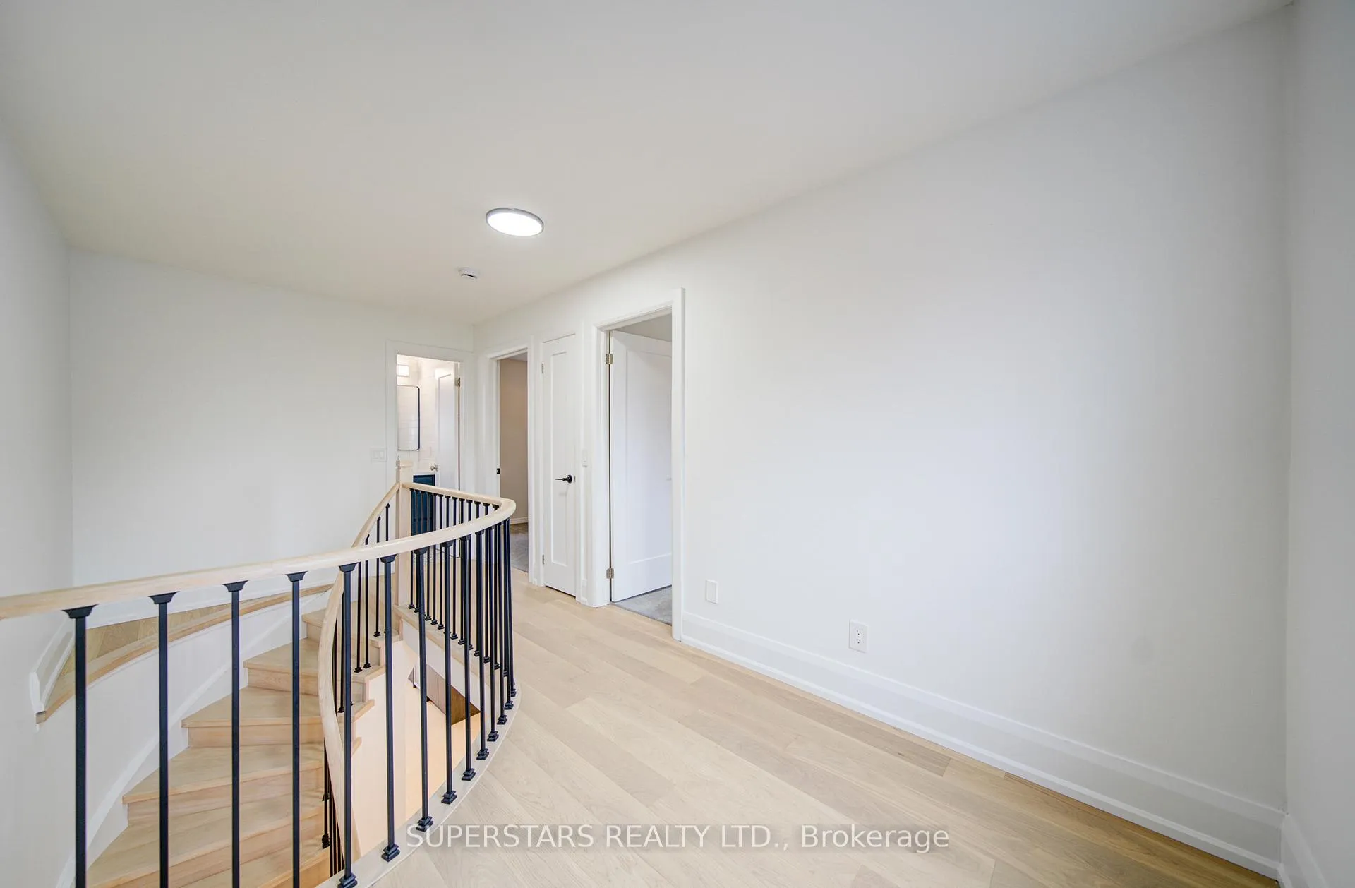 Photo 26 of 163 Brucker Road, Barrie, Holly — HOMEH