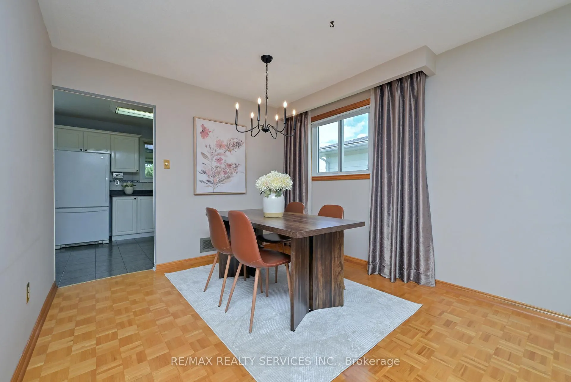 Photo 9 of 47 Grassington Crescent, Brampton, Northgate — HOMEH