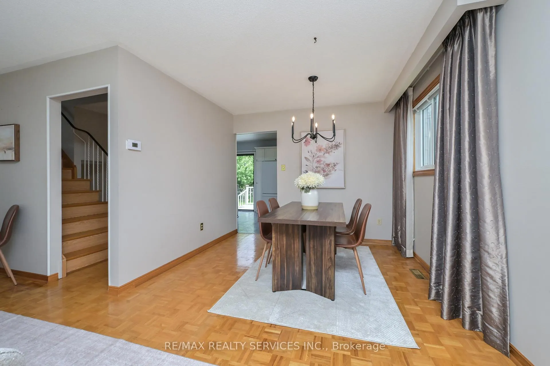 Photo 10 of 47 Grassington Crescent, Brampton, Northgate — HOMEH