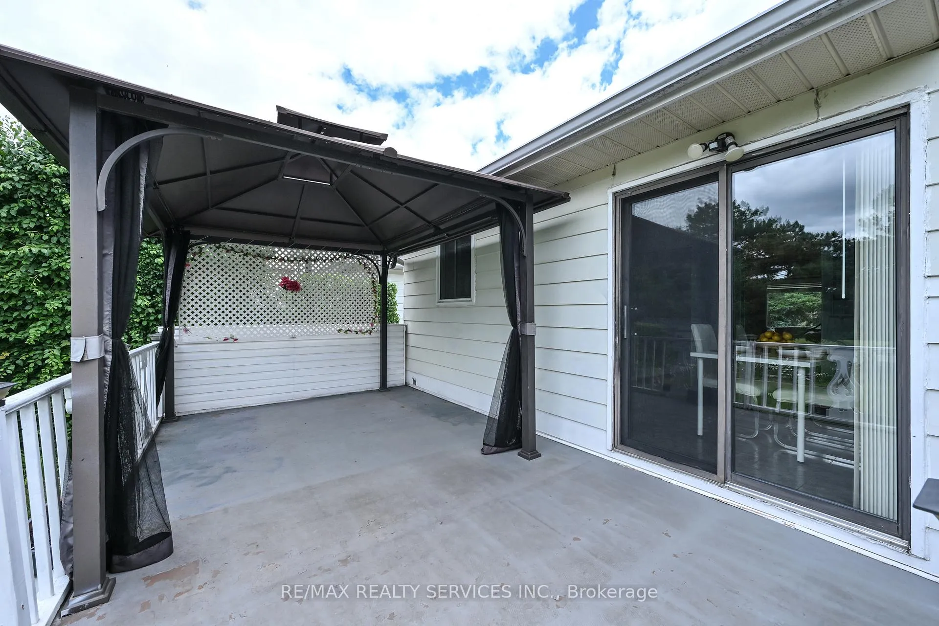 Photo 24 of 47 Grassington Crescent, Brampton, Northgate — HOMEH