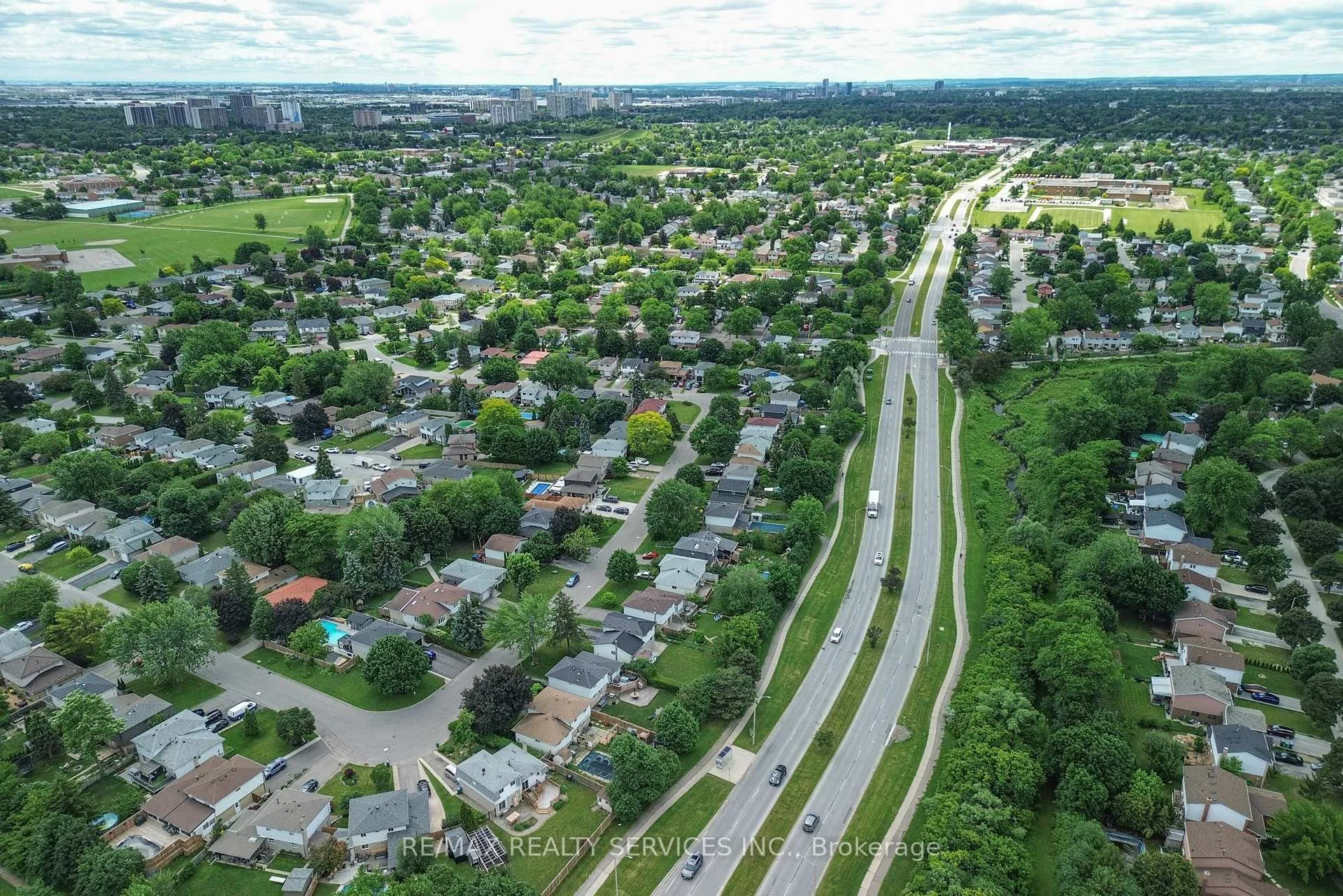 Photo 29 of 47 Grassington Crescent, Brampton, Northgate — HOMEH