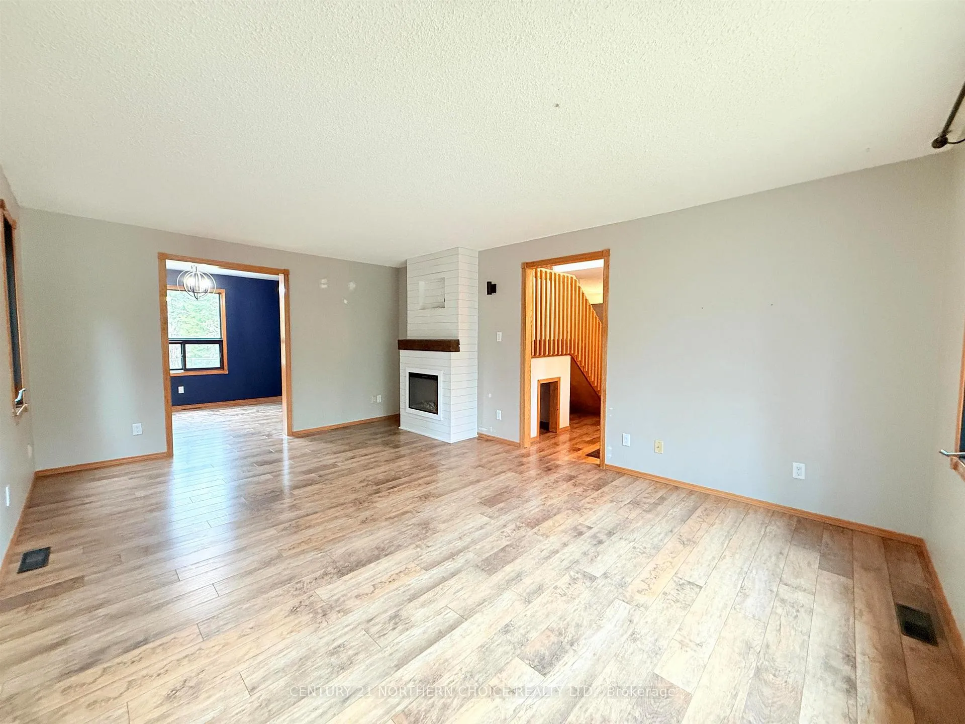 Photo 5 of 179 Drayton Road, Sioux Lookout — HOMEH