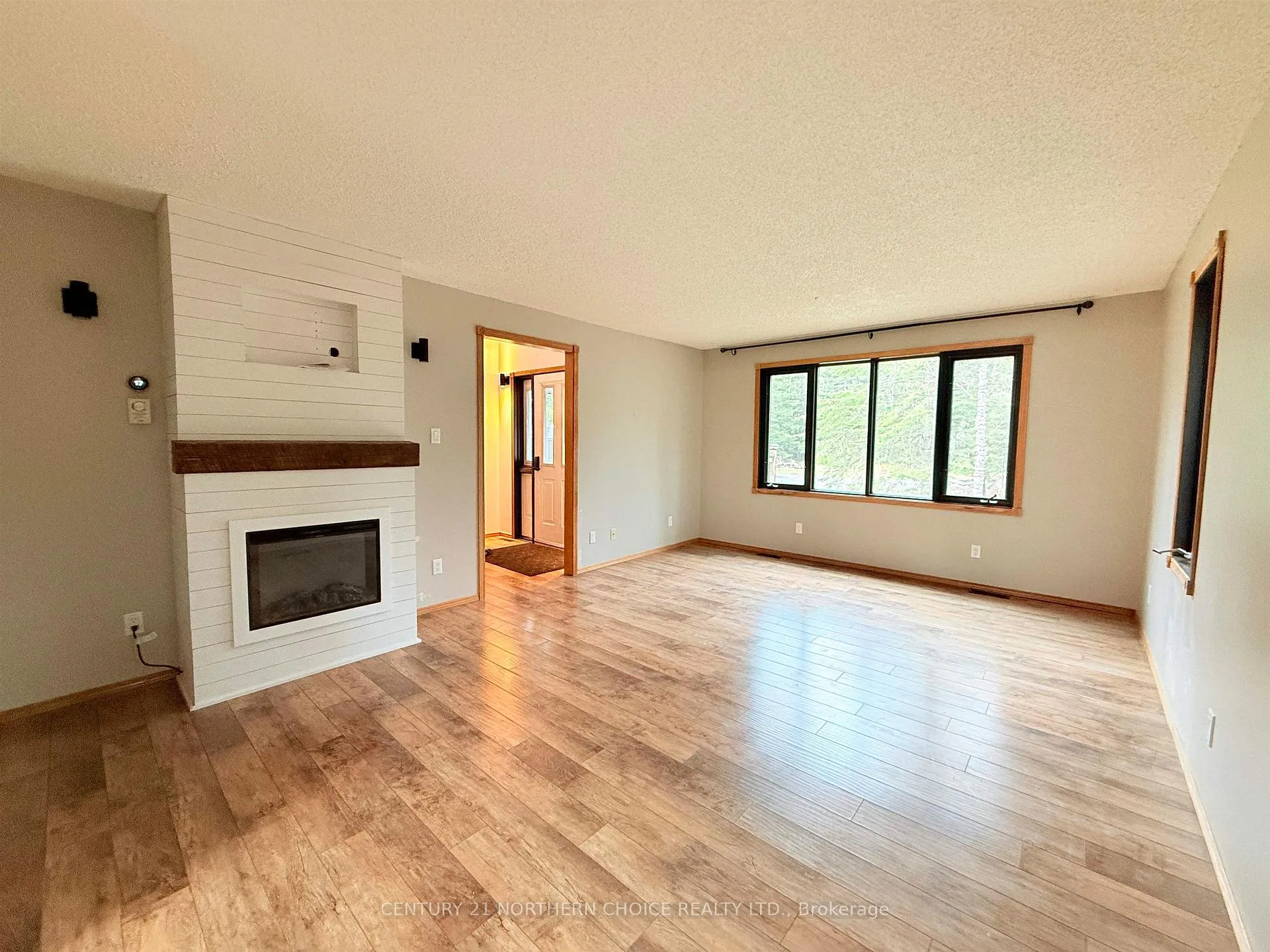 Photo 6 of 179 Drayton Road, Sioux Lookout — HOMEH